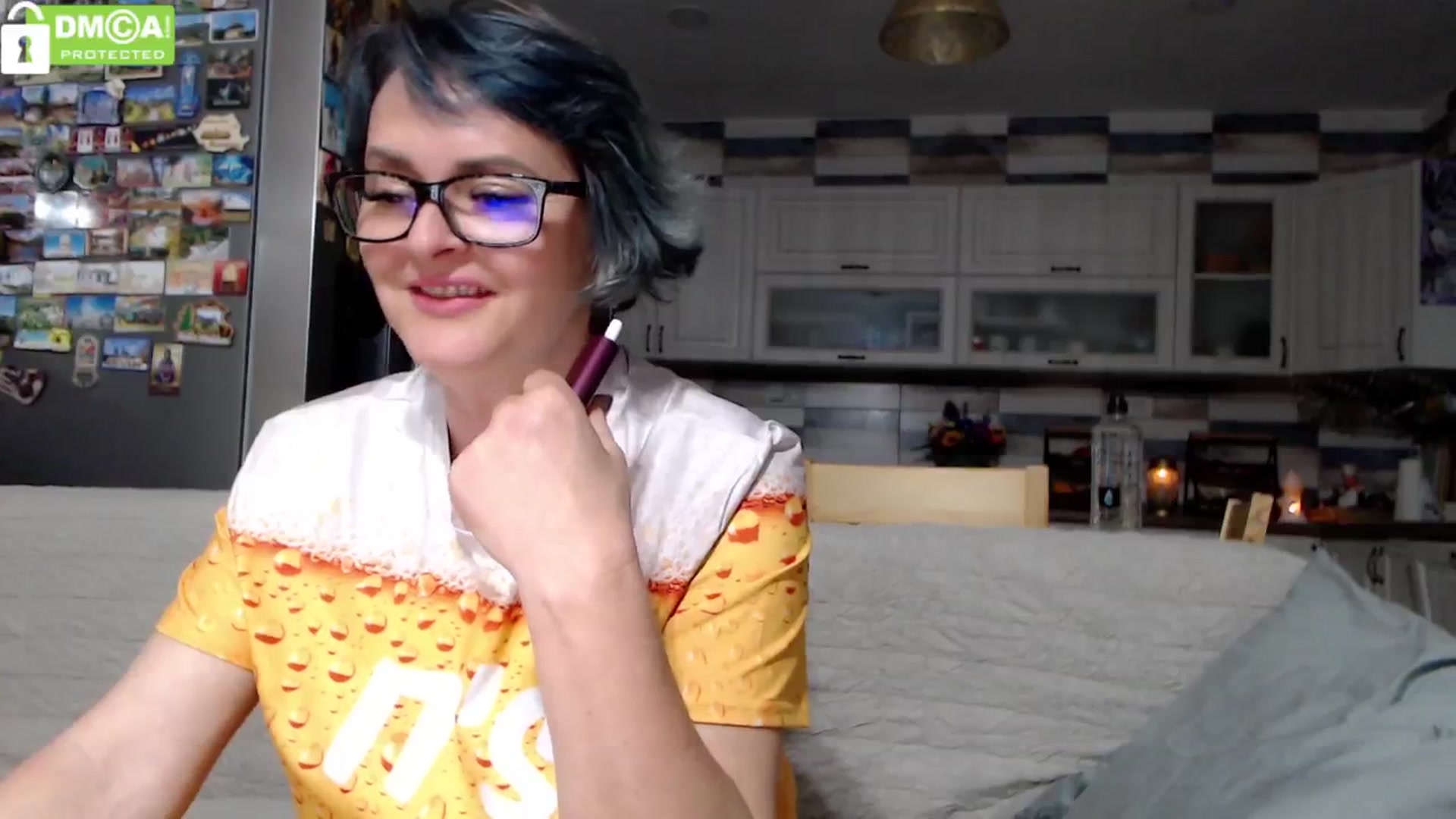 Gallery image thumbnail from silverjewel's myfreecams stream on, 04/26/2024, 20:55 image 6 of 20