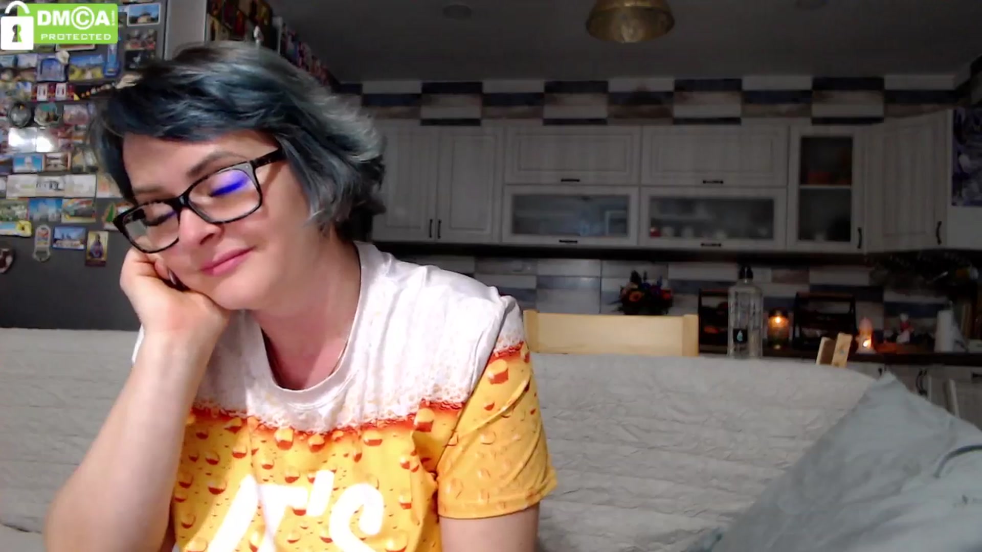Gallery image thumbnail from silverjewel's myfreecams stream on, 04/26/2024, 20:55 image 8 of 20