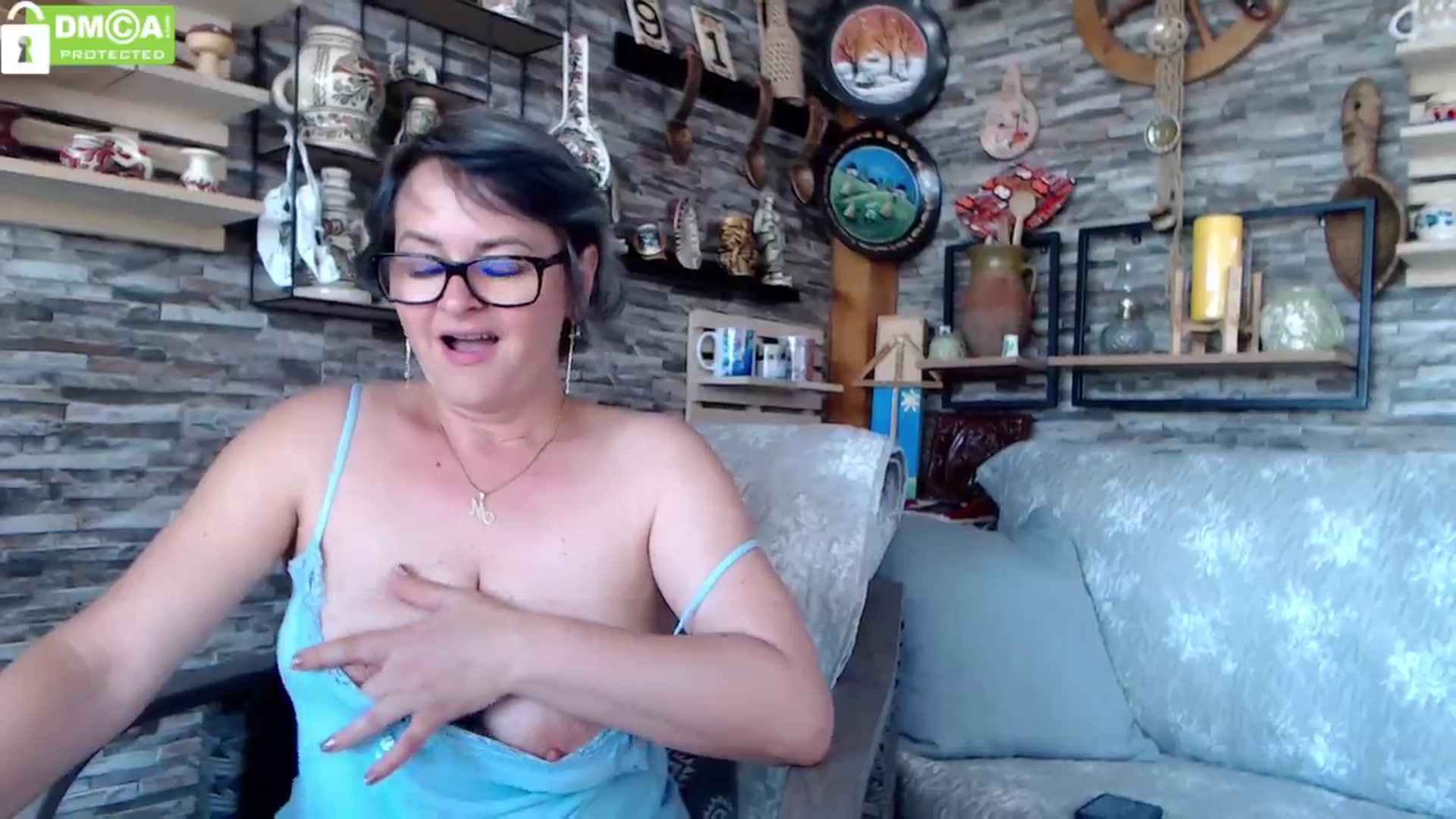 Gallery image thumbnail from silverjewel's myfreecams stream on, 05/07/2024, 12:02 image 11 of 20