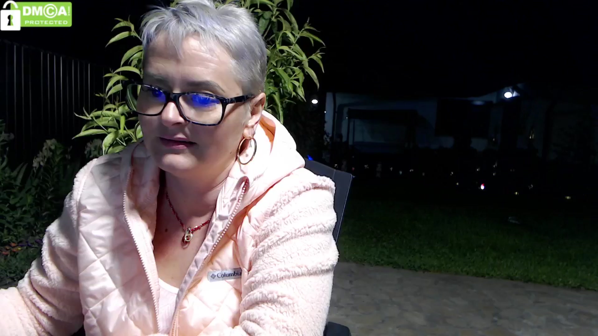 Gallery image thumbnail from silverjewel's myfreecams stream on, 05/17/2024, 19:31 image 4 of 20