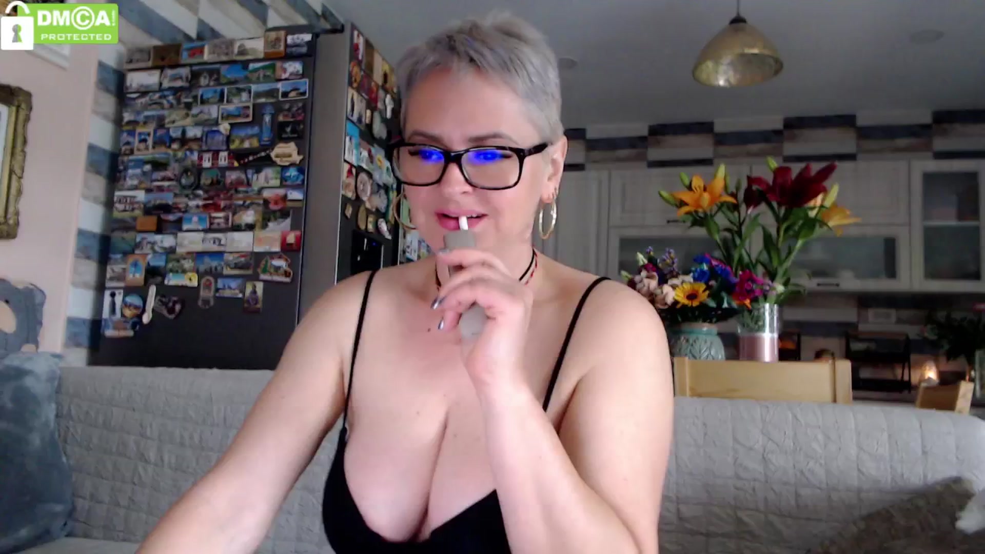 Gallery image thumbnail from silverjewel's myfreecams stream on, 05/18/2024, 11:37 image 2 of 20