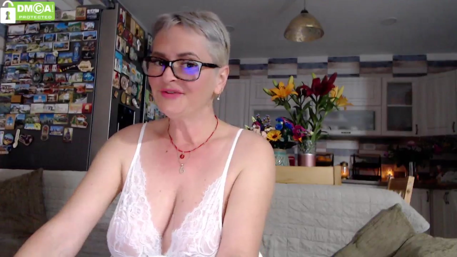 Gallery image thumbnail from silverjewel's myfreecams stream on, 05/18/2024, 19:26 image 2 of 20