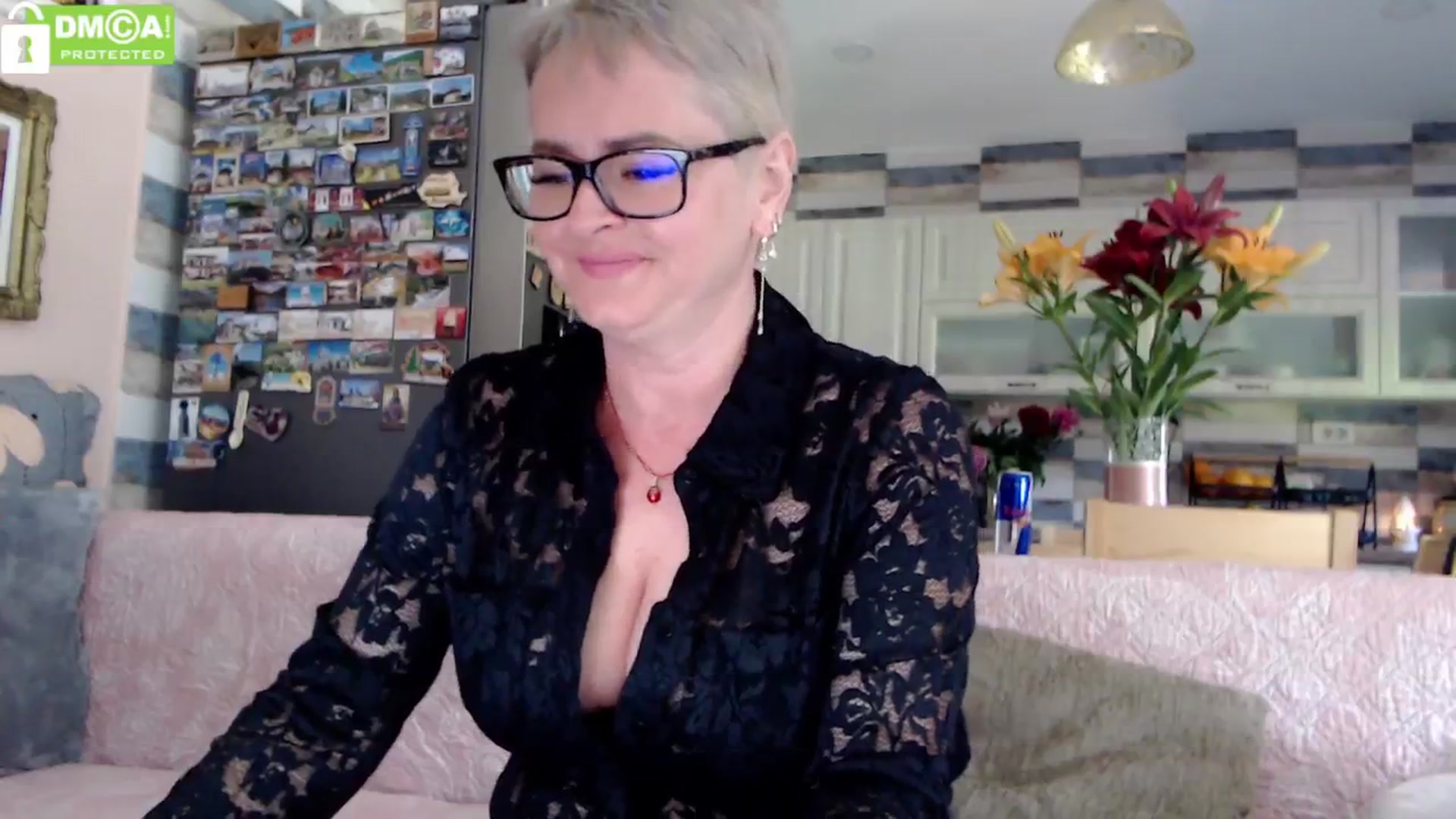 Gallery image thumbnail from silverjewel's myfreecams stream on, 05/21/2024, 10:04 image 18 of 20