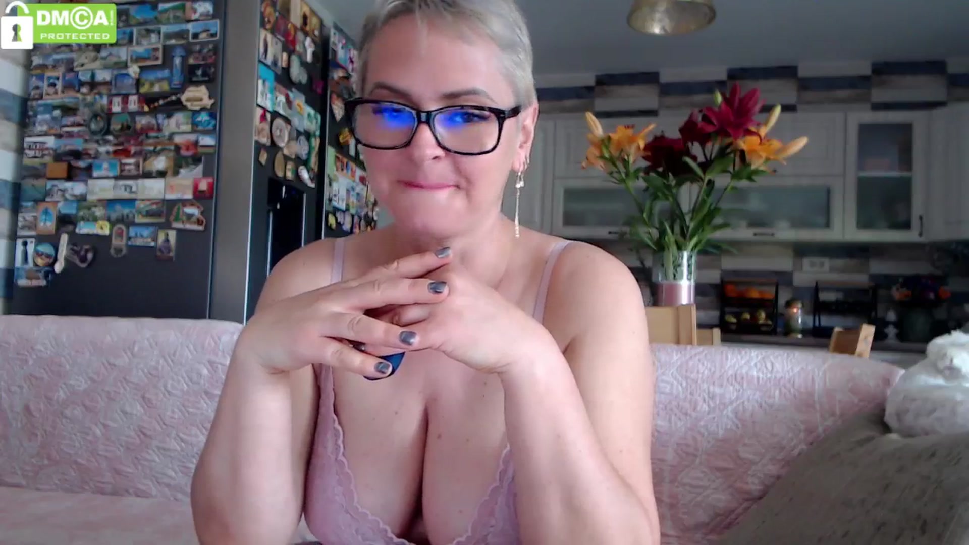 Gallery image thumbnail from silverjewel's myfreecams stream on, 05/23/2024, 07:21 image 11 of 20