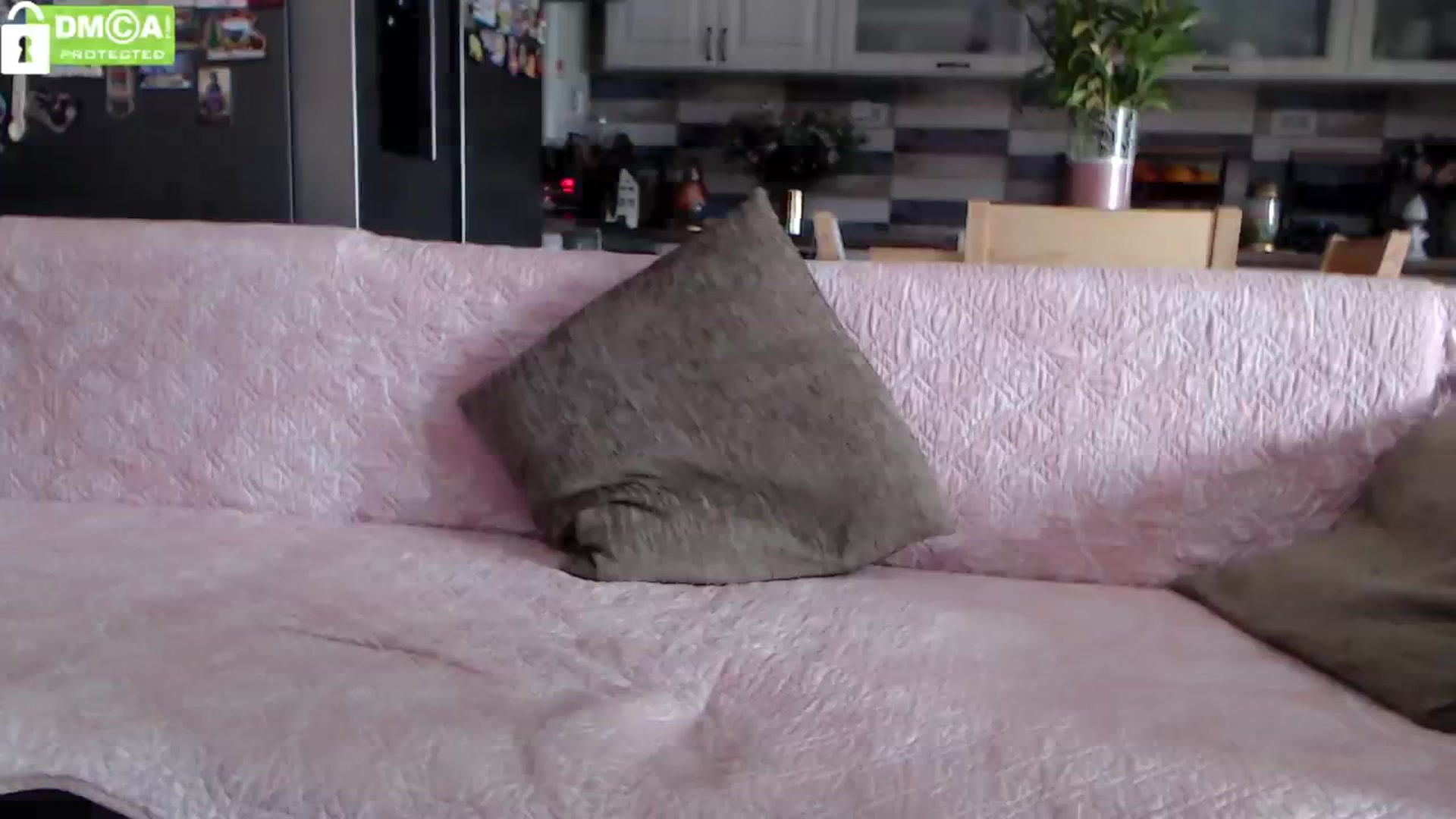 Gallery image thumbnail from silverjewel's myfreecams stream on, 05/30/2024, 07:39 image 4 of 20