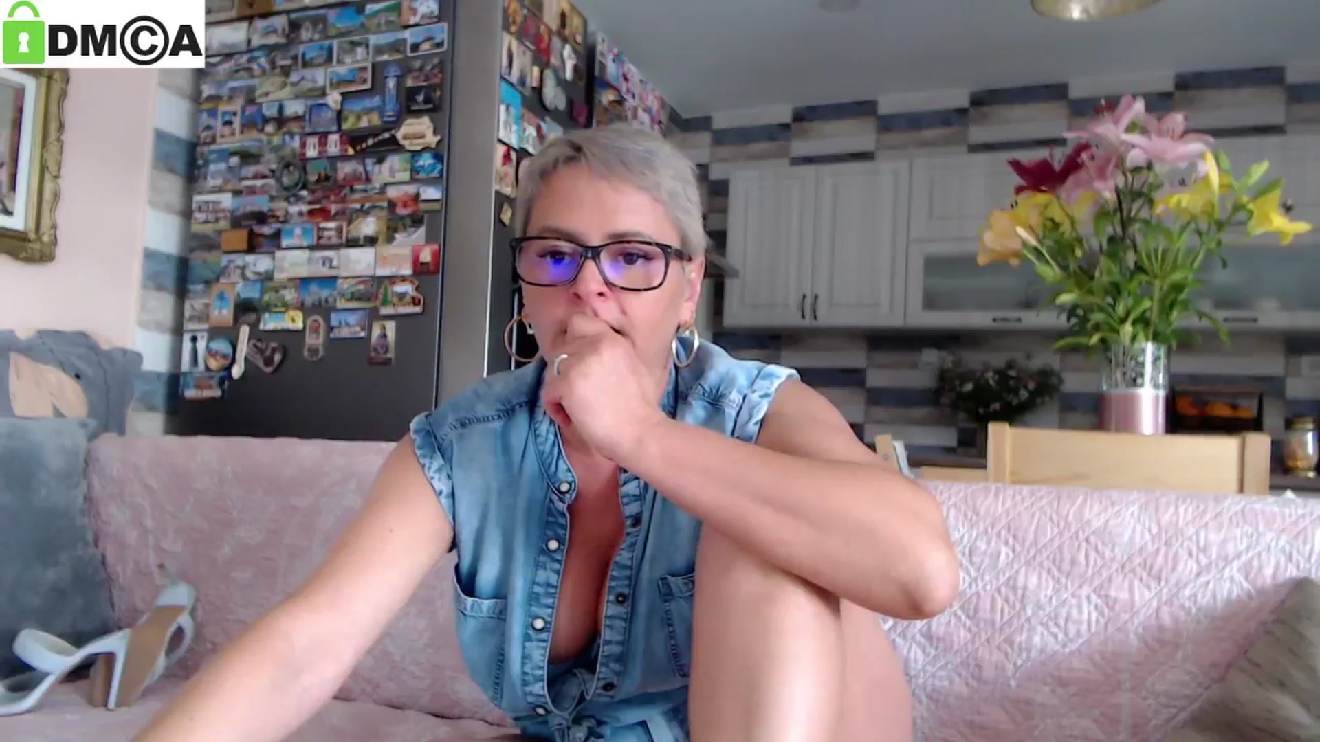 Gallery image thumbnail from silverjewel's myfreecams stream on, 06/01/2024, 12:49 image 15 of 20