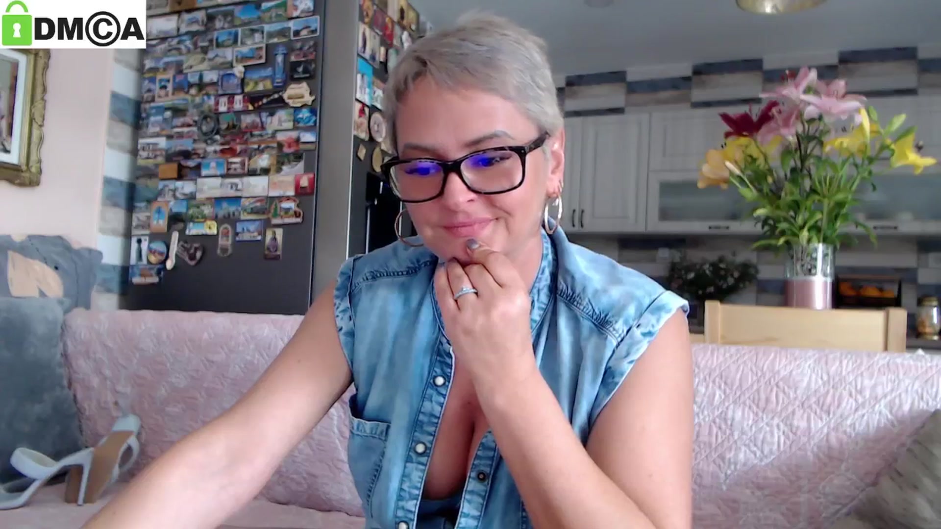 Gallery image thumbnail from silverjewel's myfreecams stream on, 06/01/2024, 12:49 image 14 of 20