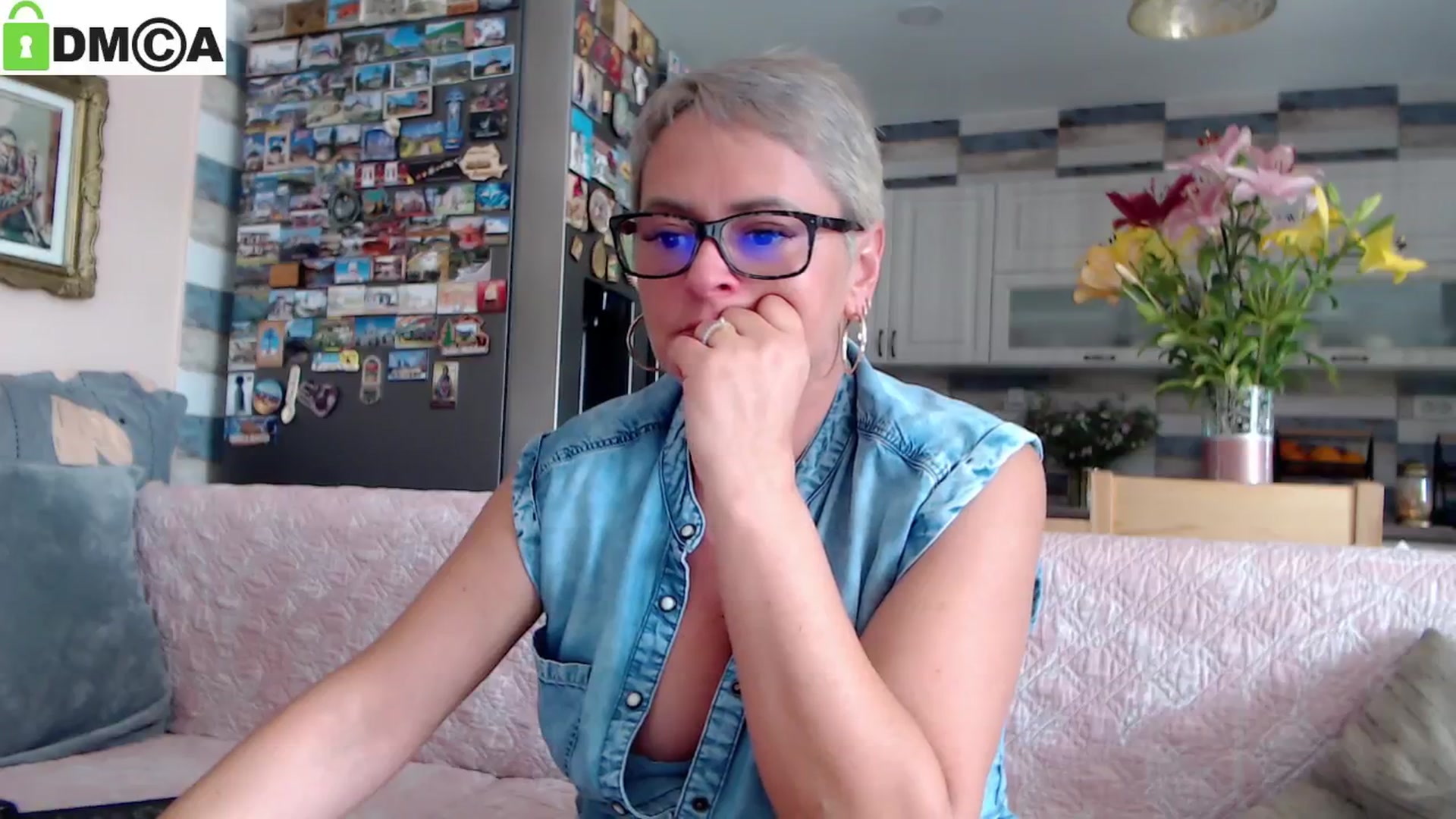 Gallery image thumbnail from silverjewel's myfreecams stream on, 06/01/2024, 12:49 image 10 of 20