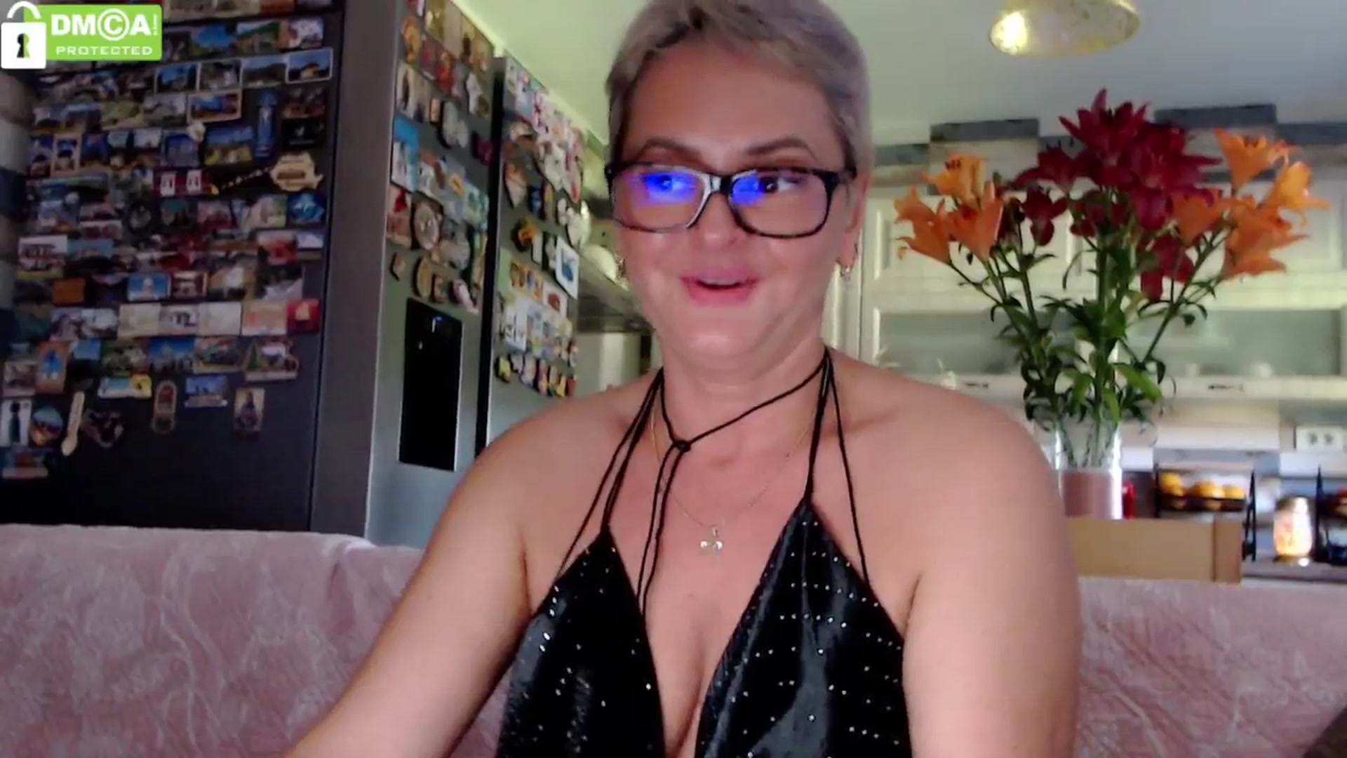 Gallery image thumbnail from silverjewel's myfreecams stream on, 06/07/2024, 10:00 image 12 of 20