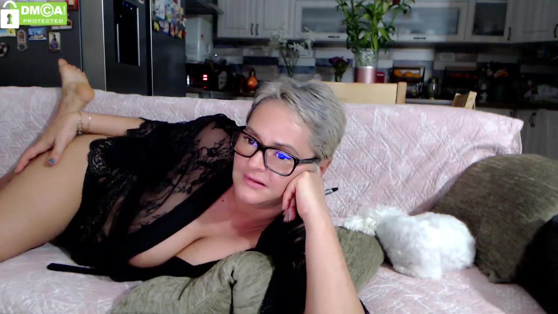 Gallery image thumbnail from silverjewel's myfreecams stream on, 06/07/2024, 19:43 image 20 of 20