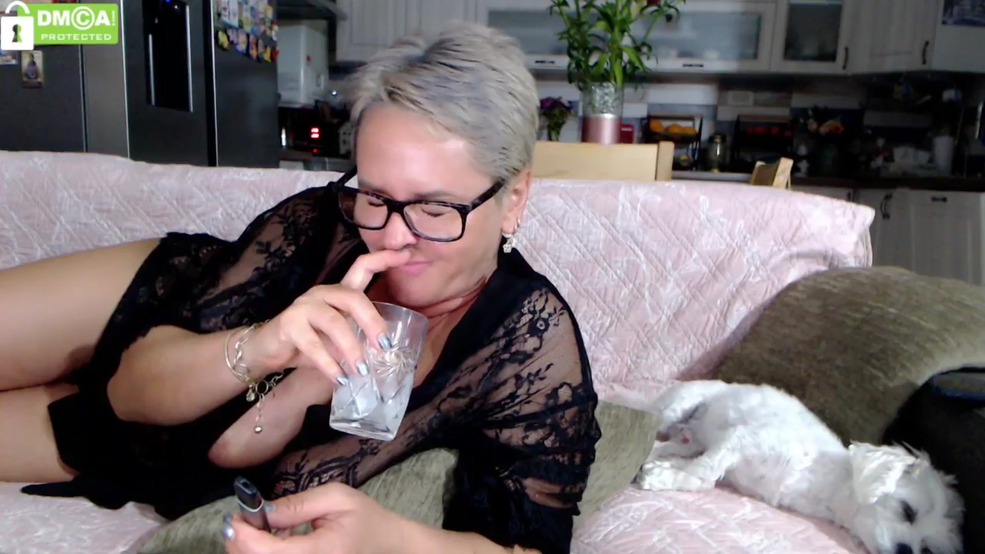 Gallery image thumbnail from silverjewel's myfreecams stream on, 06/07/2024, 19:43 image 16 of 20