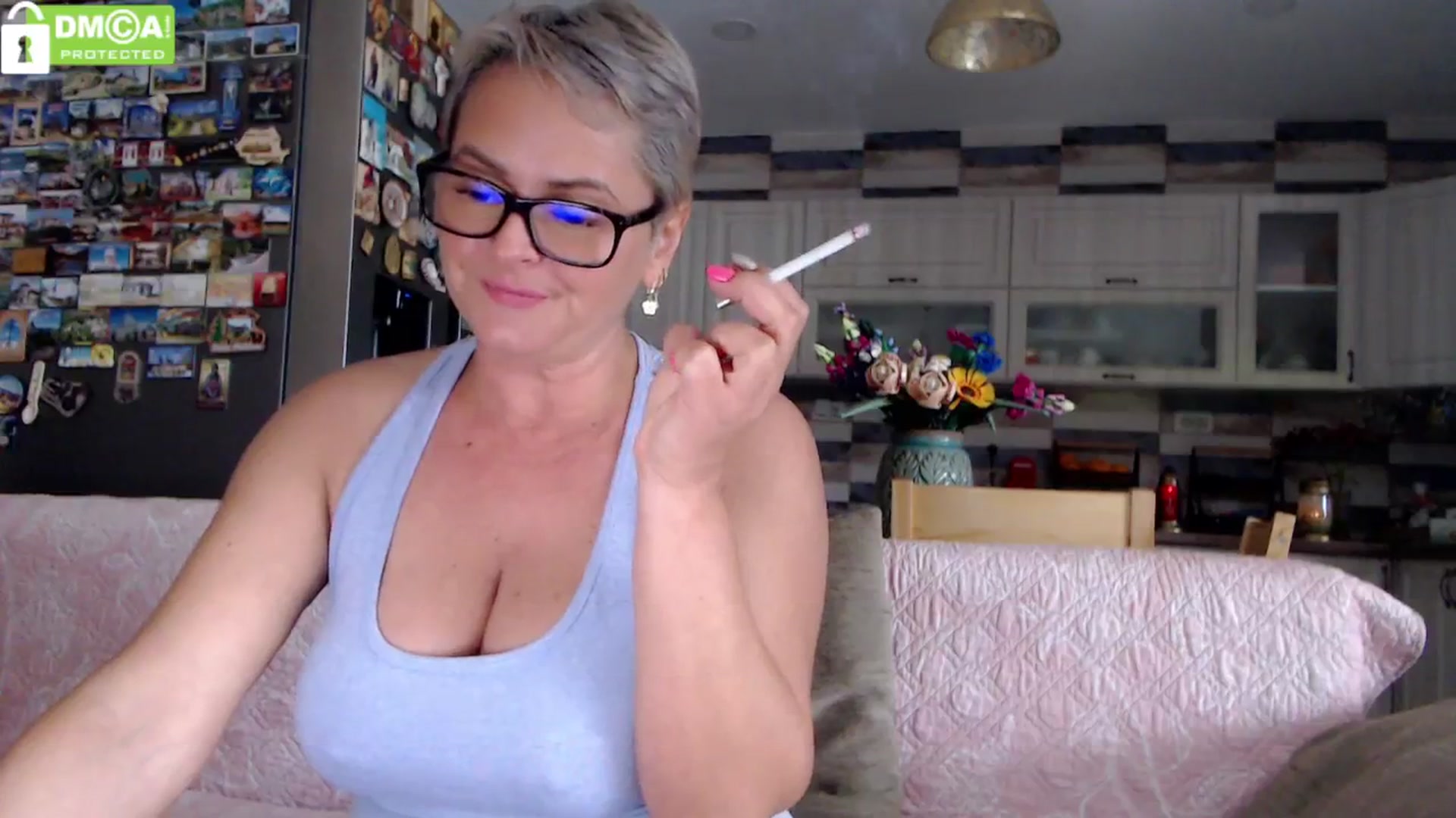 Gallery image thumbnail from silverjewel's myfreecams stream on, 06/14/2024, 10:10 image 20 of 20