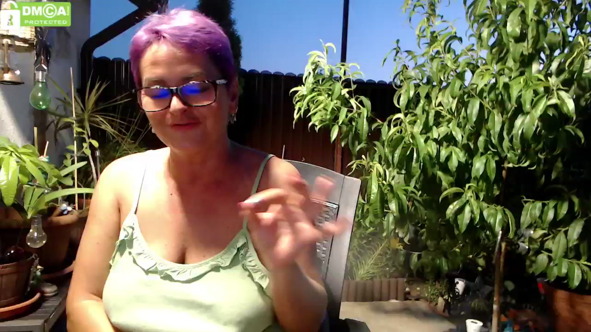 Gallery image thumbnail from silverjewel's myfreecams stream on, 06/21/2024, 19:06 image 1 of 20