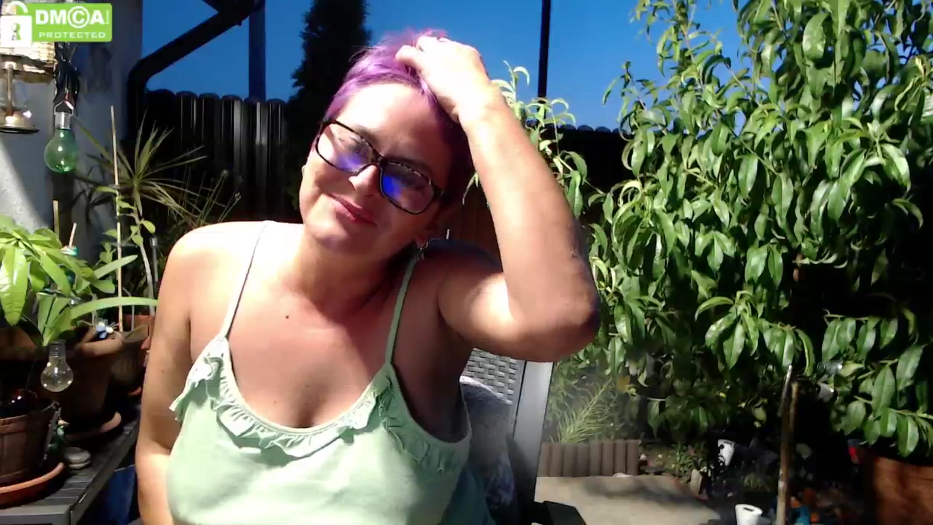 Gallery image thumbnail from silverjewel's myfreecams stream on, 06/21/2024, 19:06 image 3 of 20