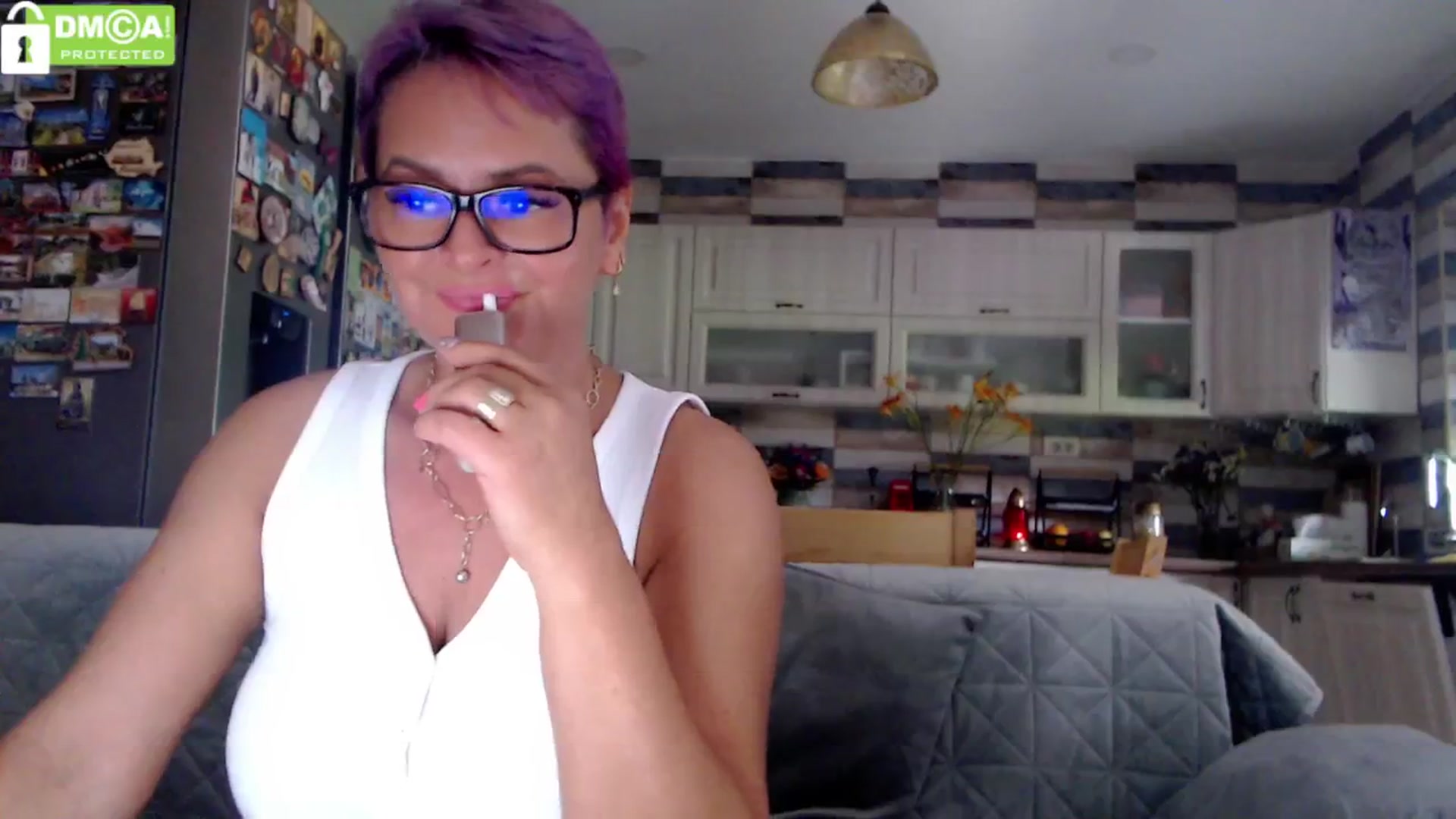 Gallery image thumbnail from silverjewel's myfreecams stream on, 06/26/2024, 10:22 image 10 of 20