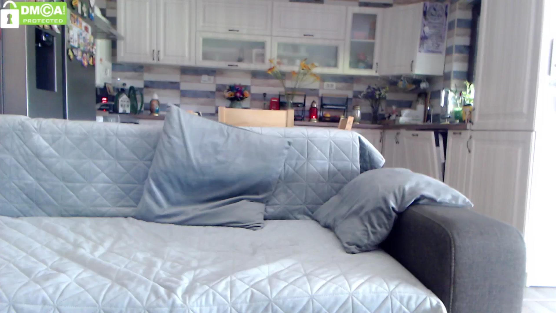 Gallery image thumbnail from silverjewel's myfreecams stream on, 06/26/2024, 10:22 image 8 of 20