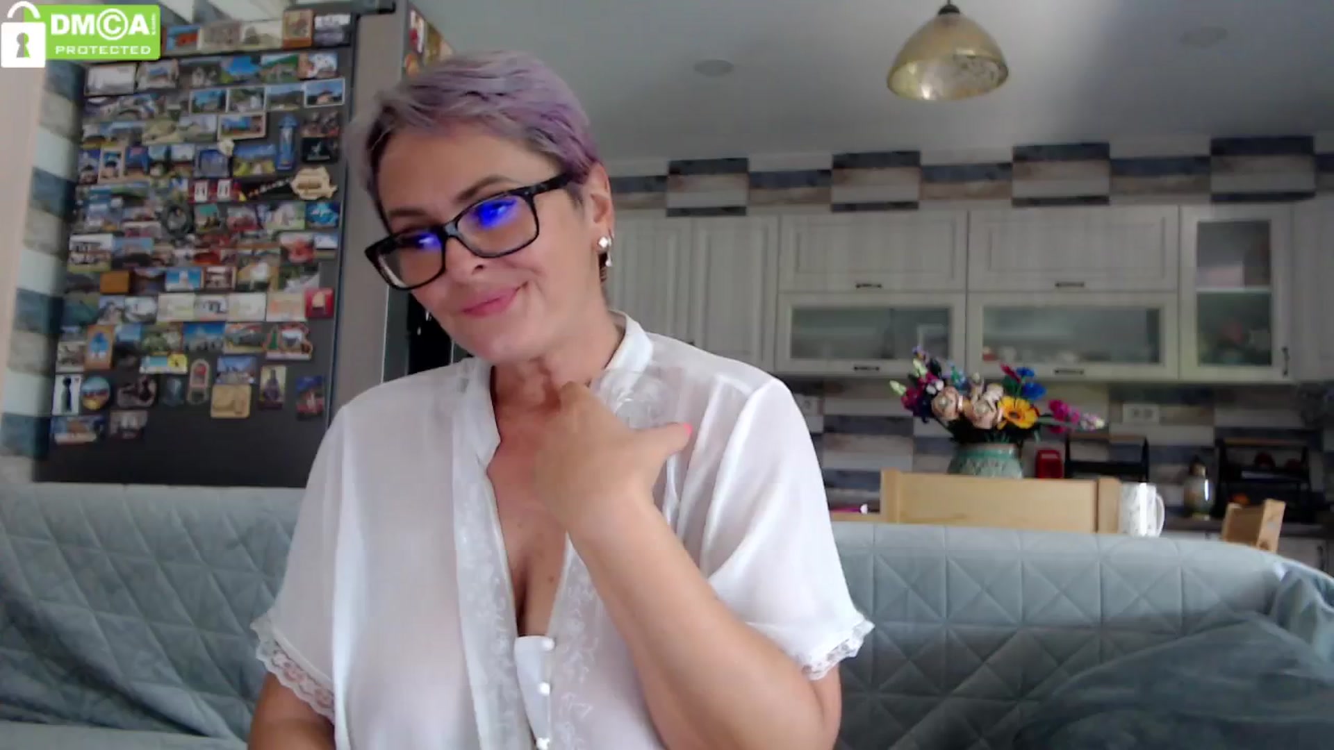Gallery image thumbnail from silverjewel's myfreecams stream on, 07/09/2024, 12:28 image 9 of 20