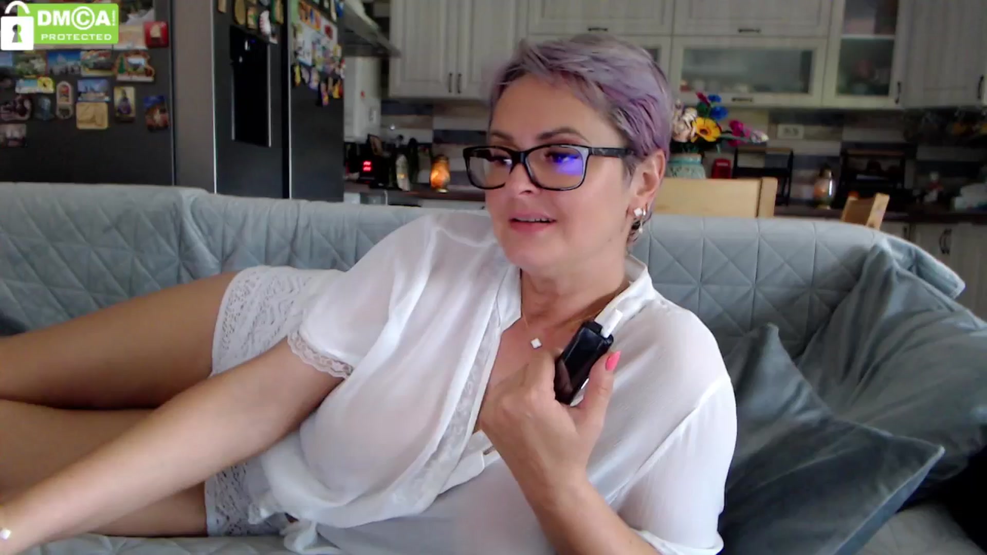Gallery image thumbnail from silverjewel's myfreecams stream on, 07/09/2024, 12:28 image 2 of 20