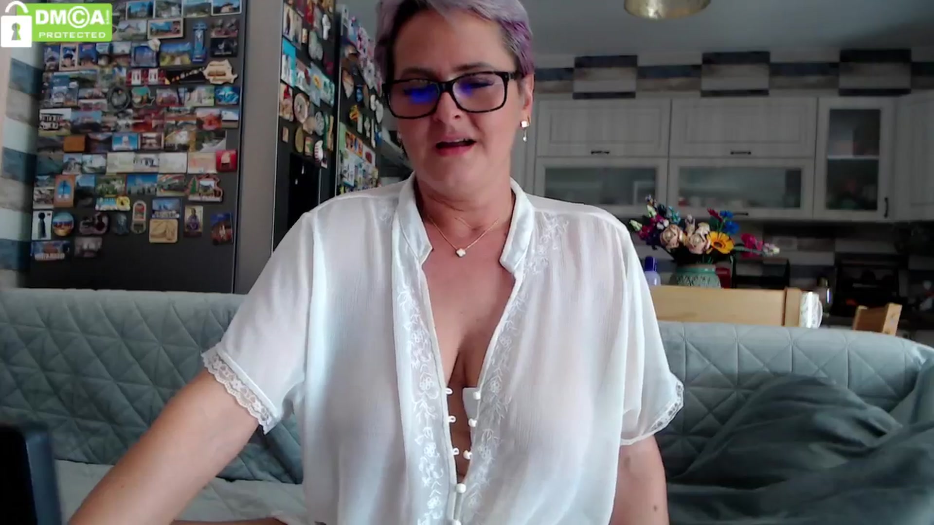 Gallery image thumbnail from silverjewel's myfreecams stream on, 07/09/2024, 14:24 image 19 of 20