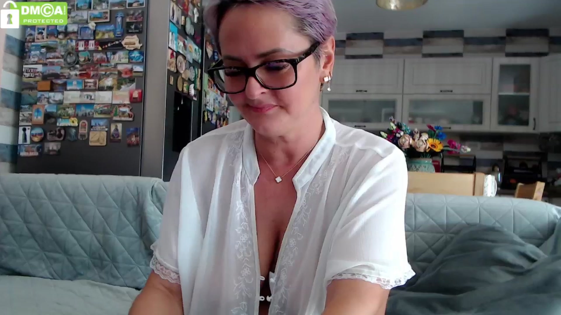Gallery image thumbnail from silverjewel's myfreecams stream on, 07/09/2024, 14:24 image 17 of 20
