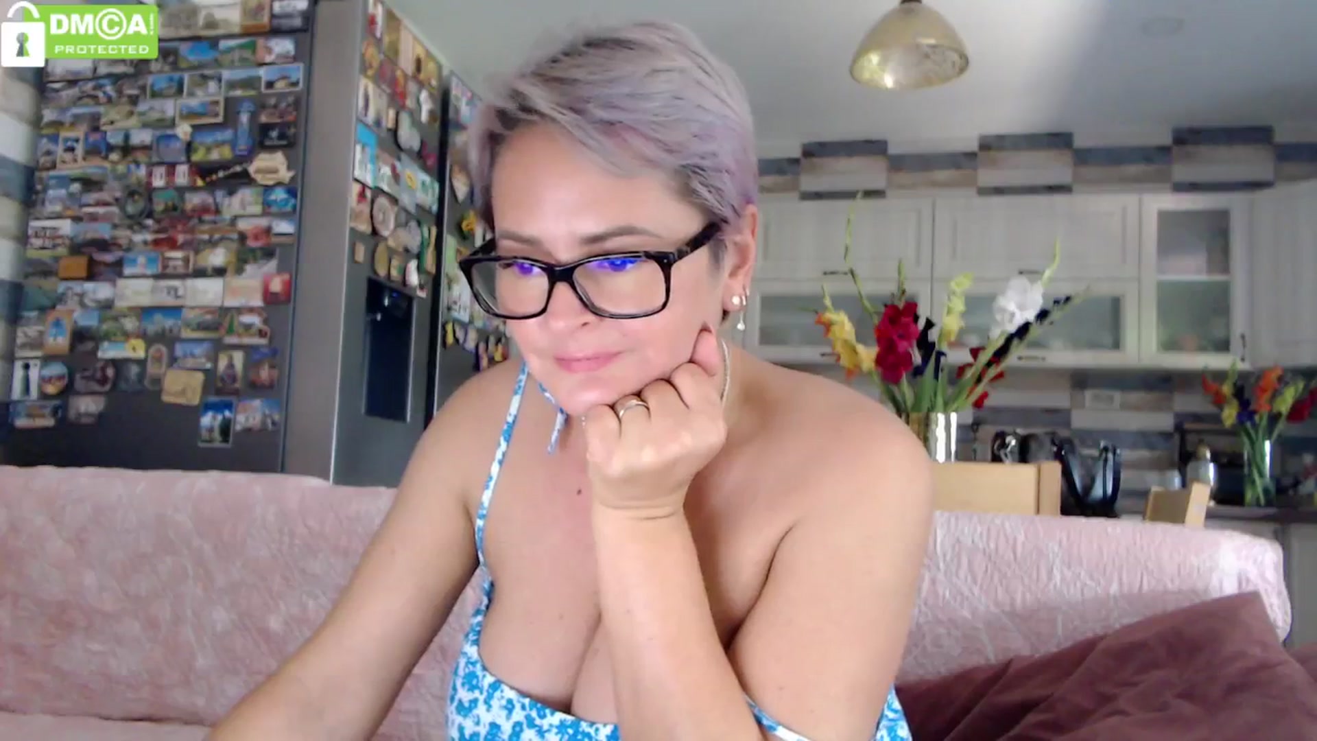 Gallery image thumbnail from silverjewel's myfreecams stream on, 07/16/2024, 10:49 image 12 of 20