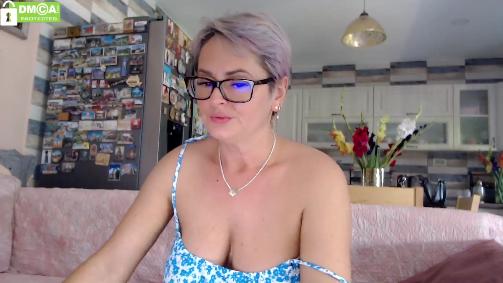 Gallery image thumbnail from silverjewel's myfreecams stream on, 07/16/2024, 10:49 image 5 of 20