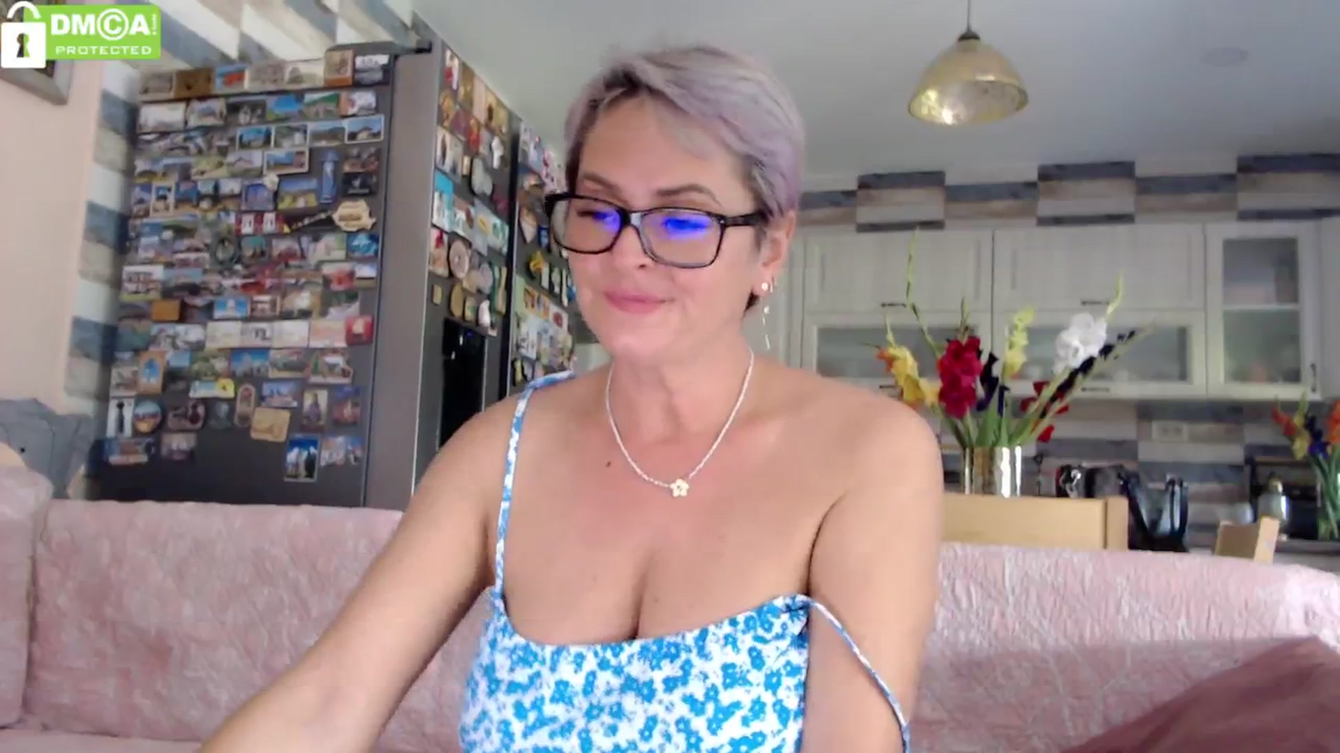Gallery image thumbnail from silverjewel's myfreecams stream on, 07/16/2024, 10:49 image 3 of 20