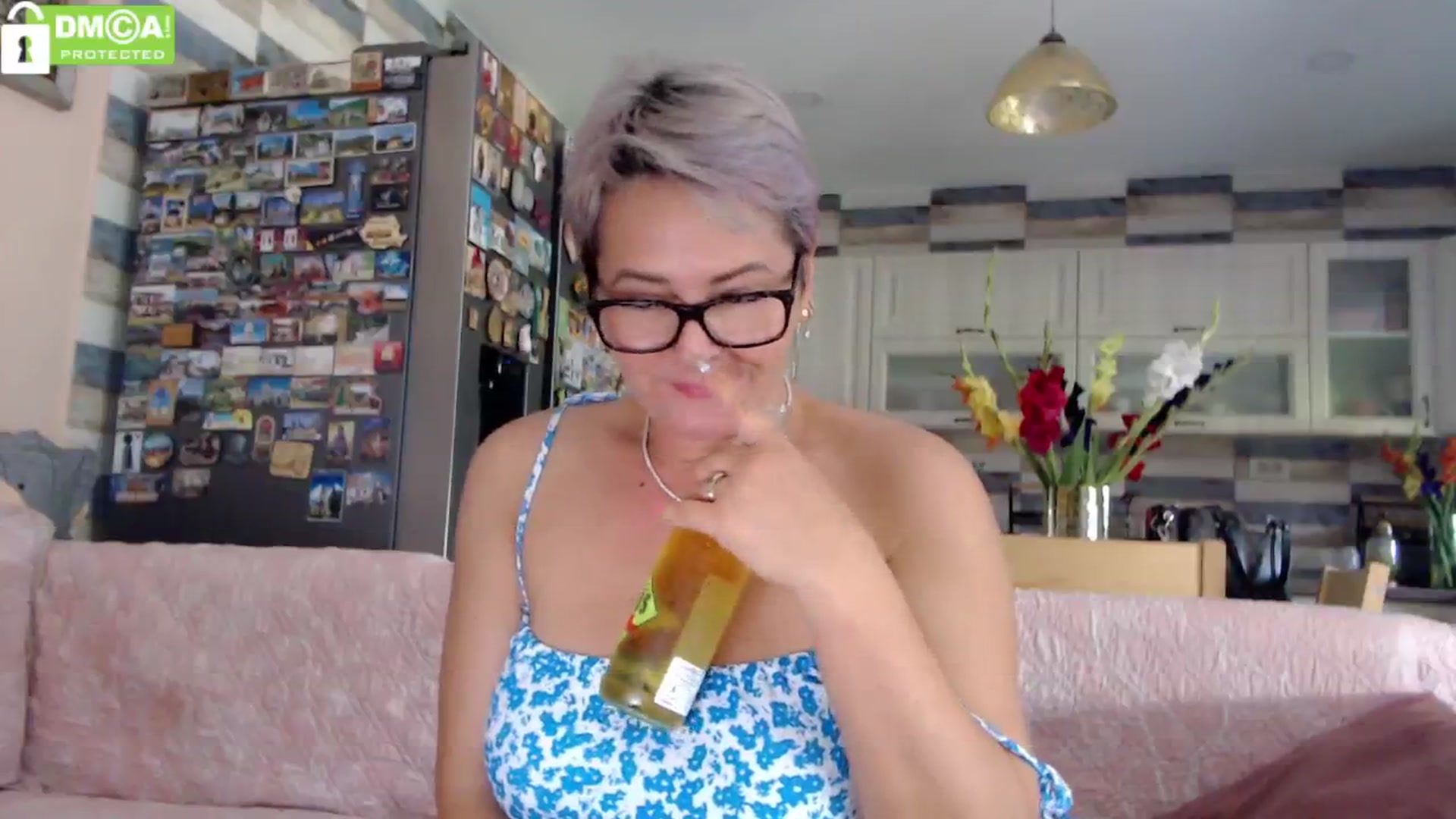 Gallery image thumbnail from silverjewel's myfreecams stream on, 07/16/2024, 10:49 image 2 of 20