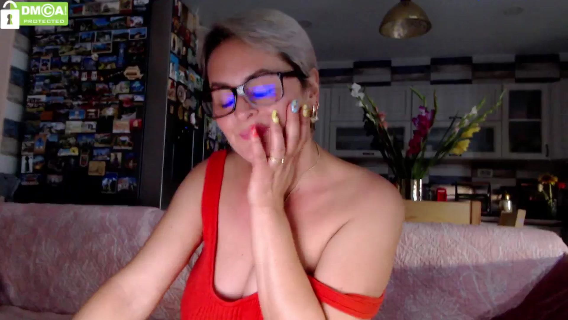 Gallery image thumbnail from silverjewel's myfreecams stream on, 07/28/2024, 18:43 image 3 of 20