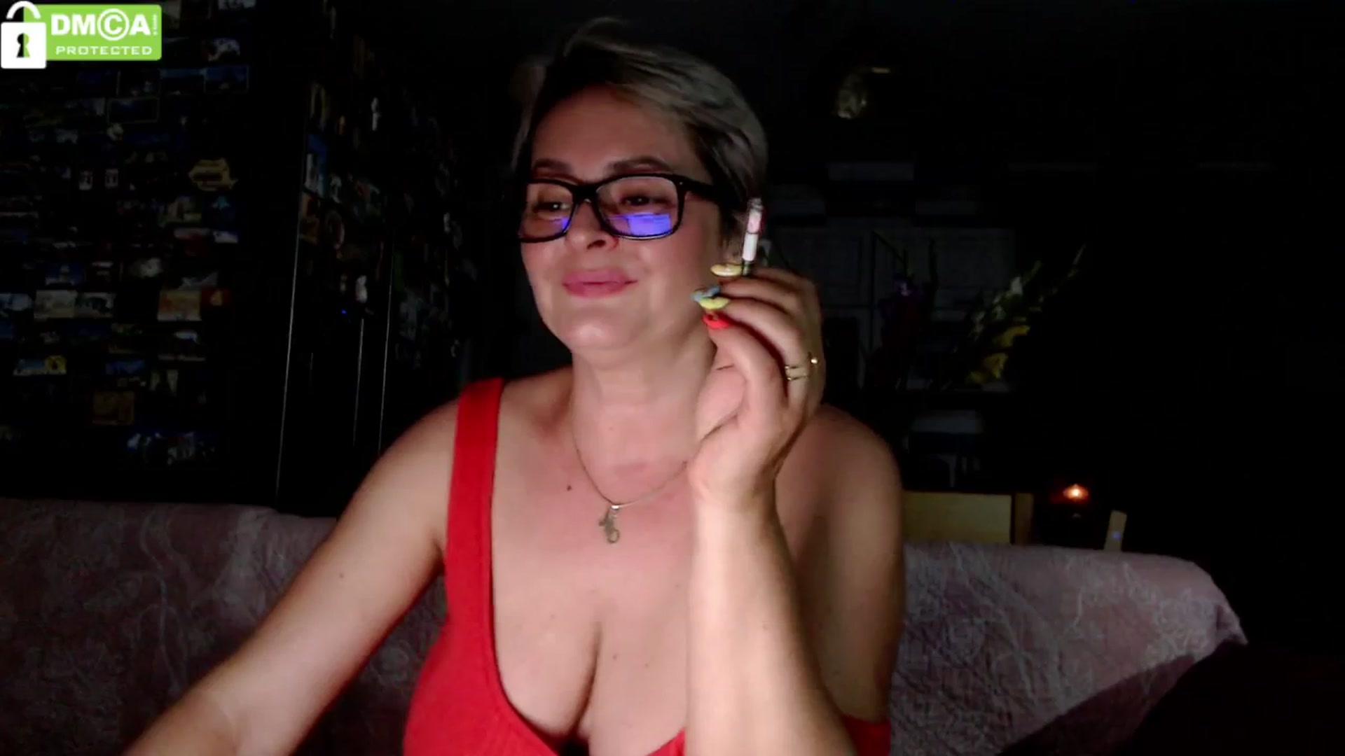 Gallery image thumbnail from silverjewel's myfreecams stream on, 07/28/2024, 18:43 image 17 of 20