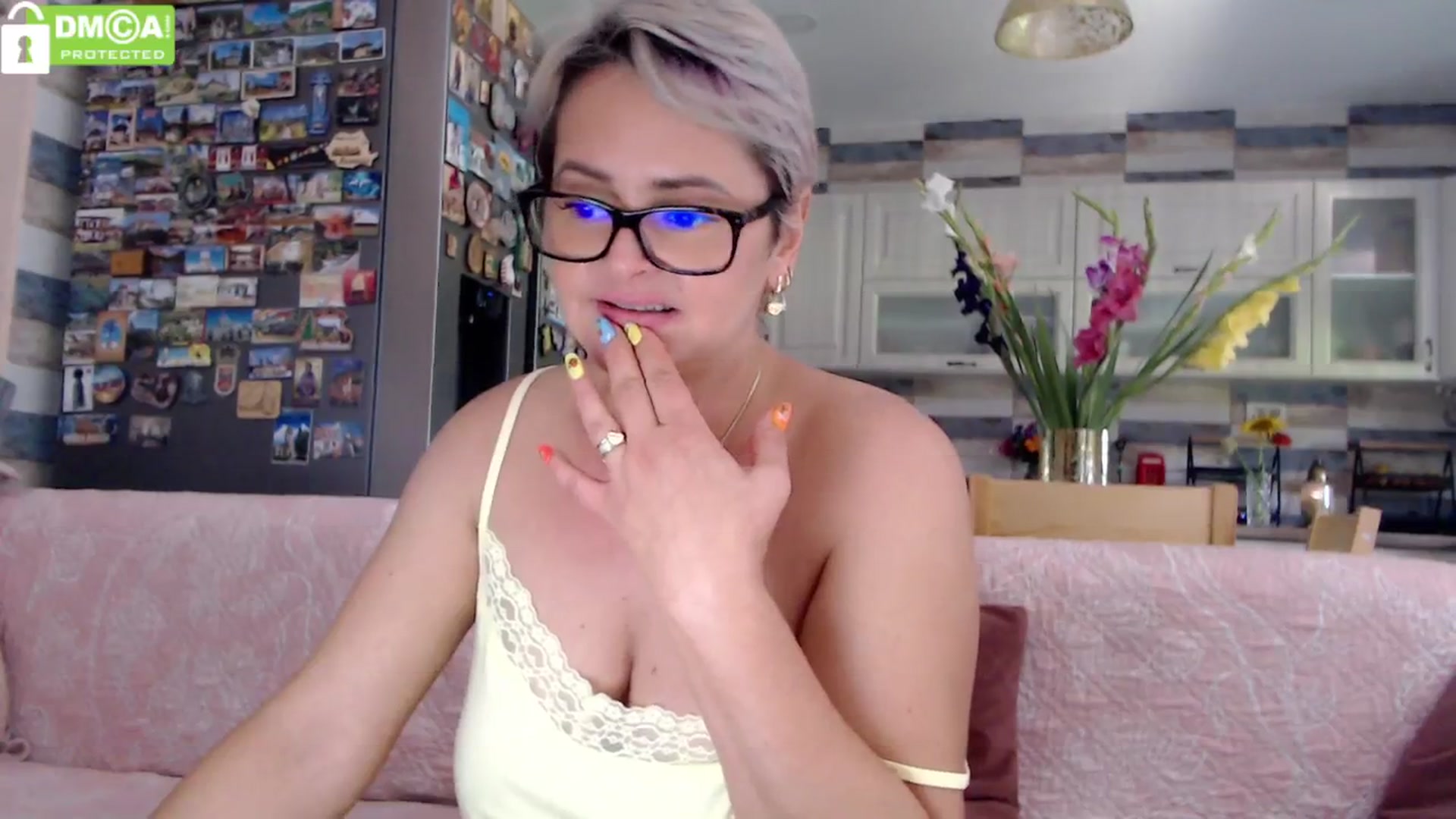 Gallery image thumbnail from silverjewel's myfreecams stream on, 07/29/2024, 10:52 image 20 of 20