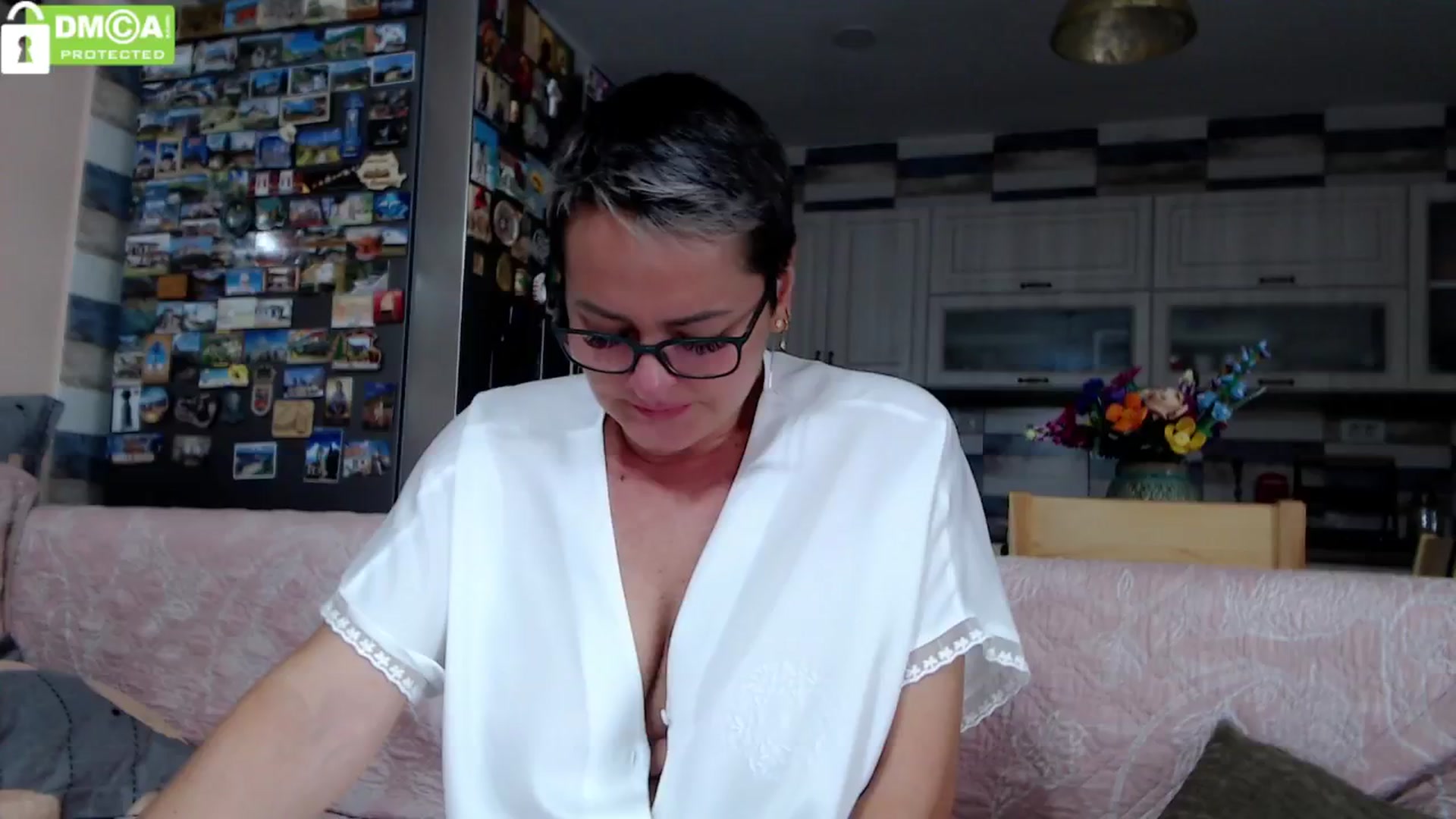 Gallery image thumbnail from silverjewel's myfreecams stream on, 08/27/2024, 10:47 image 17 of 20