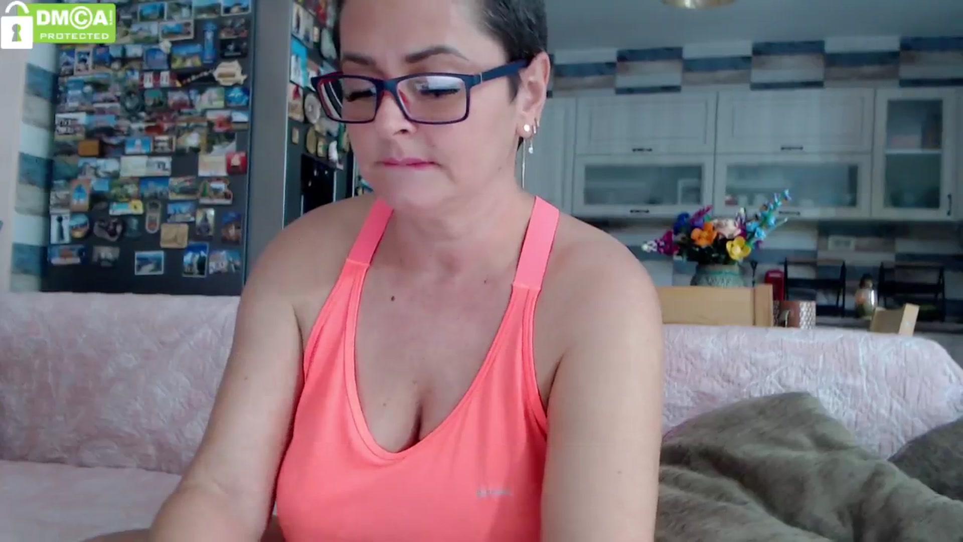 Gallery image thumbnail from silverjewel's myfreecams stream on, 09/02/2024, 10:17 image 20 of 20
