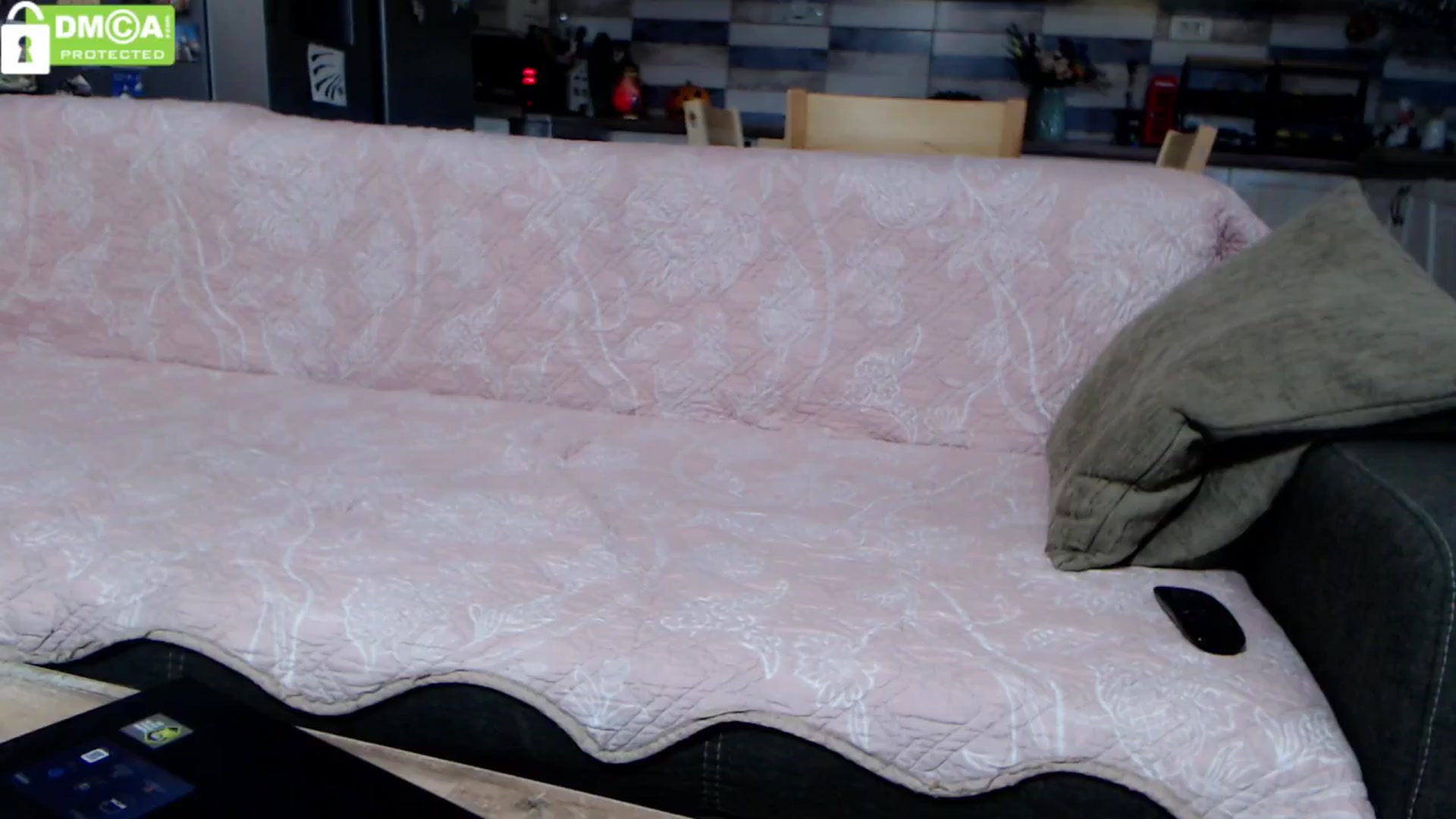 Gallery image thumbnail from silverjewel's myfreecams stream on, 10/22/2024, 08:50 image 16 of 20