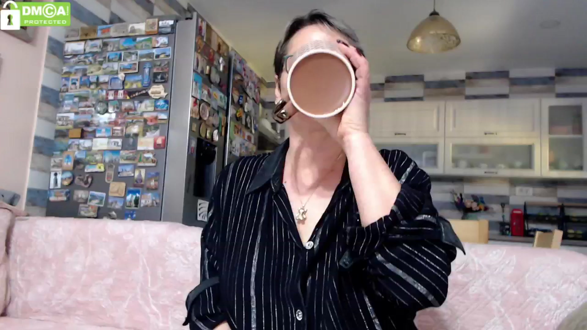 Gallery image thumbnail from silverjewel's myfreecams stream on, 10/22/2024, 09:50 image 6 of 20