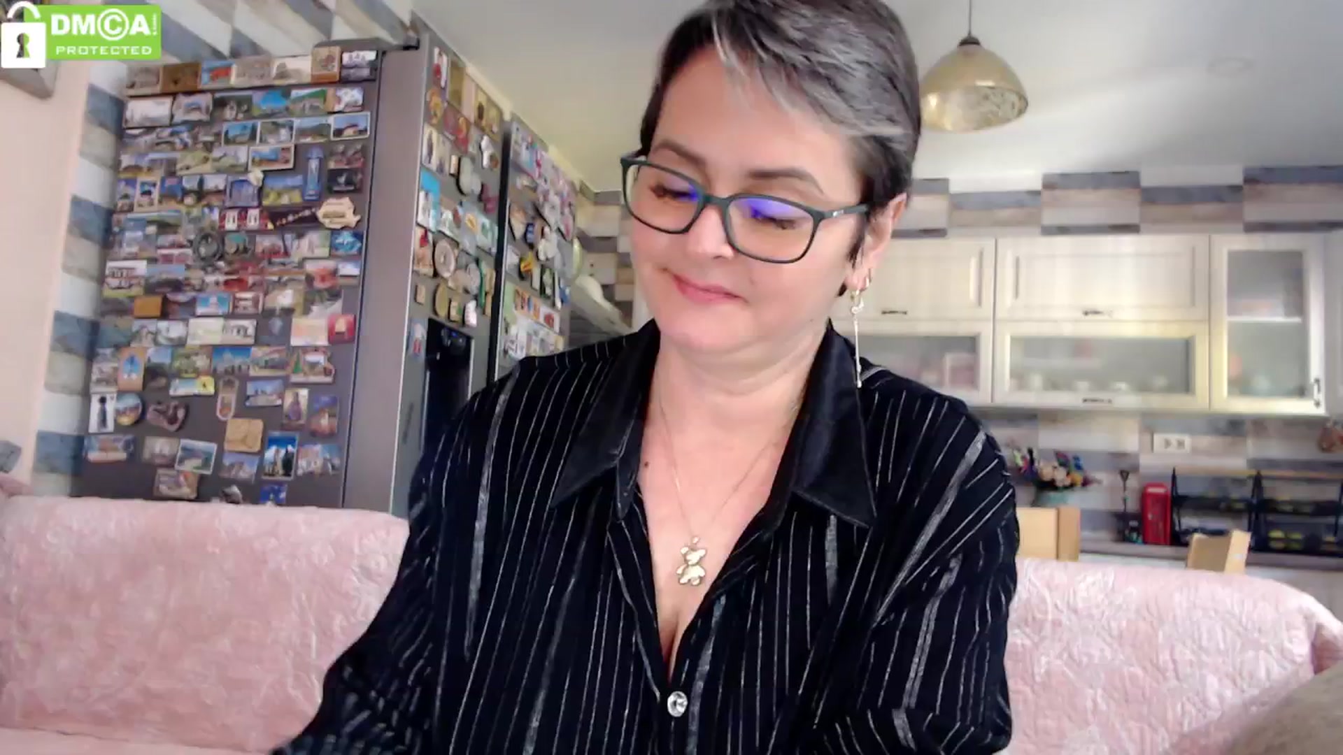 Gallery image thumbnail from silverjewel's myfreecams stream on, 10/22/2024, 10:26 image 10 of 20