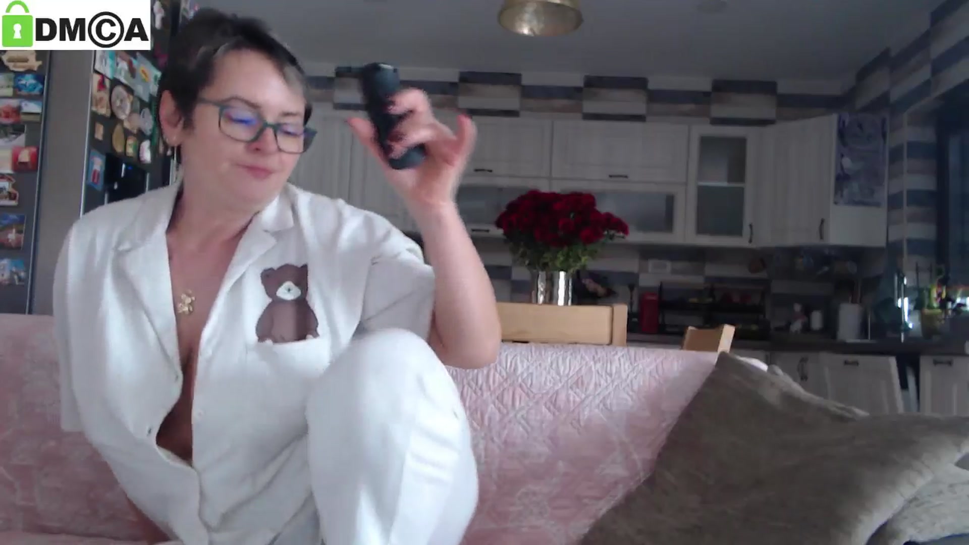 Gallery image thumbnail from silverjewel's myfreecams stream on, 11/02/2024, 10:28 image 6 of 20