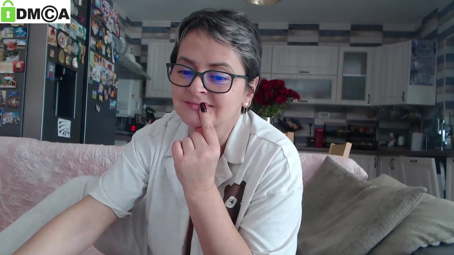 Gallery image thumbnail from silverjewel's myfreecams stream on, 11/02/2024, 10:57 image 16 of 20