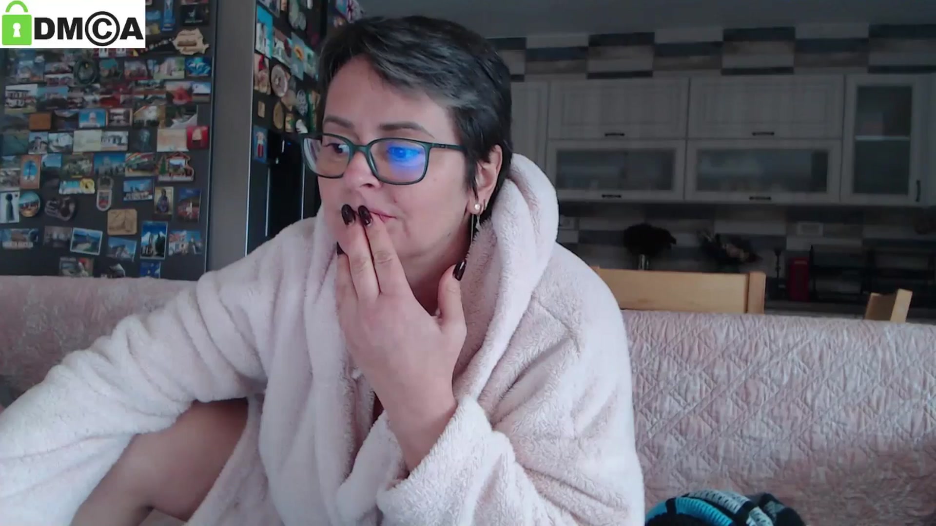Gallery image thumbnail from silverjewel's myfreecams stream on, 11/13/2024, 12:19 image 16 of 20