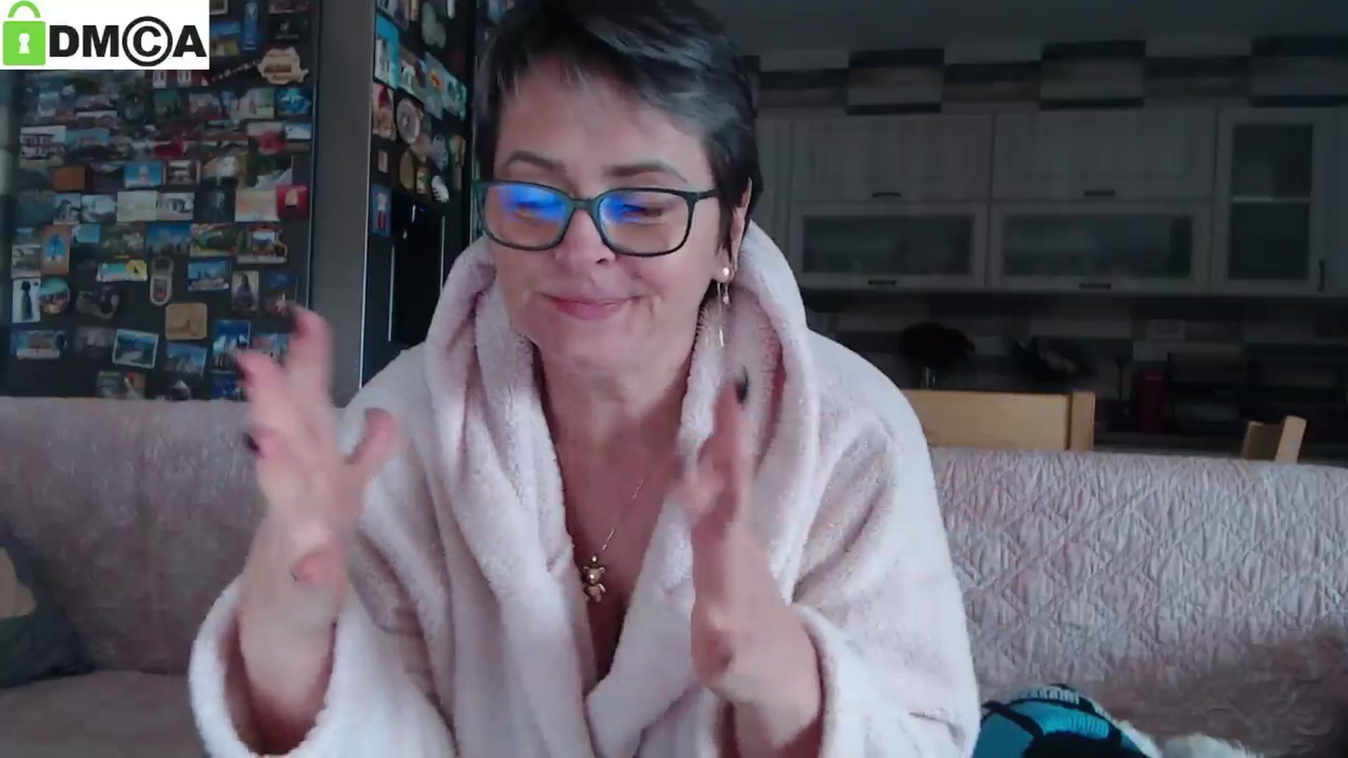 Gallery image thumbnail from silverjewel's myfreecams stream on, 11/13/2024, 12:19 image 11 of 20