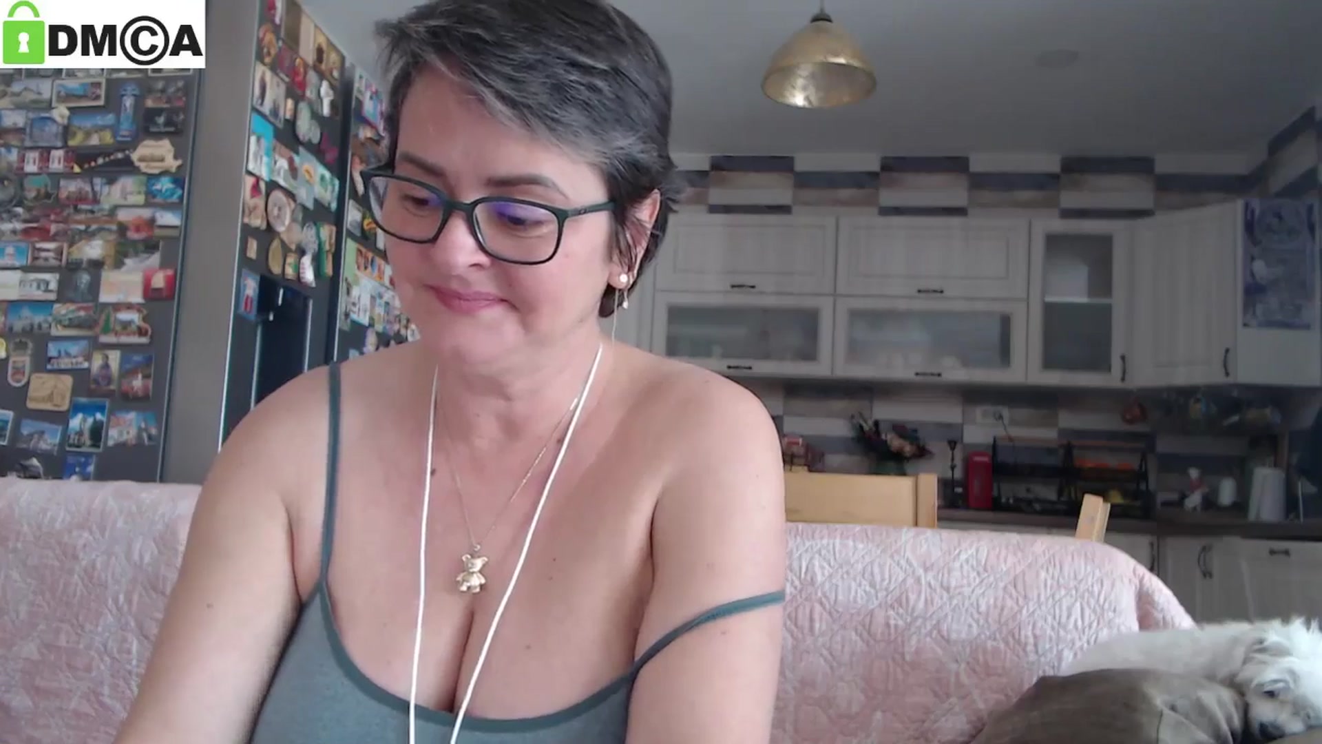 Gallery image thumbnail from silverjewel's myfreecams stream on, 11/26/2024, 10:38 image 13 of 20