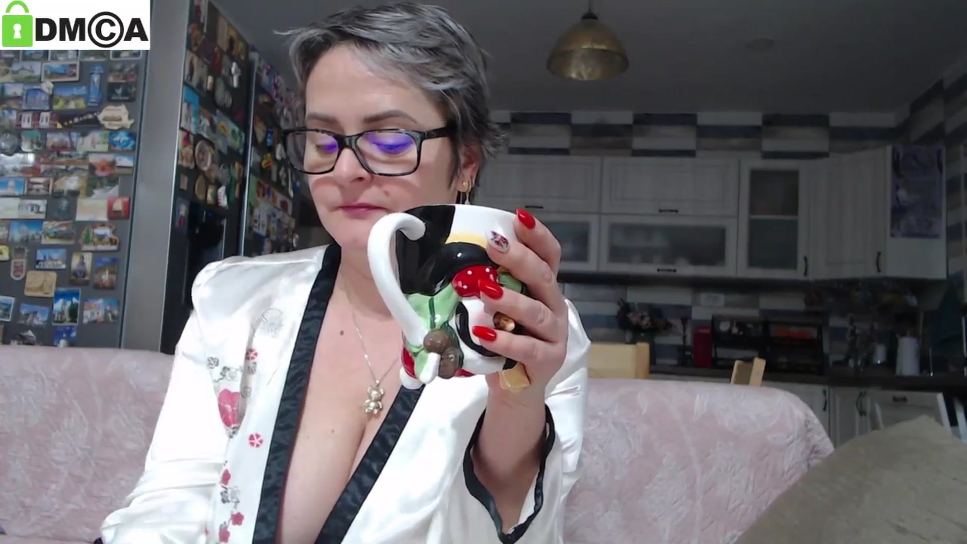 Gallery image thumbnail from silverjewel's myfreecams stream on, 12/05/2024, 10:42 image 8 of 20