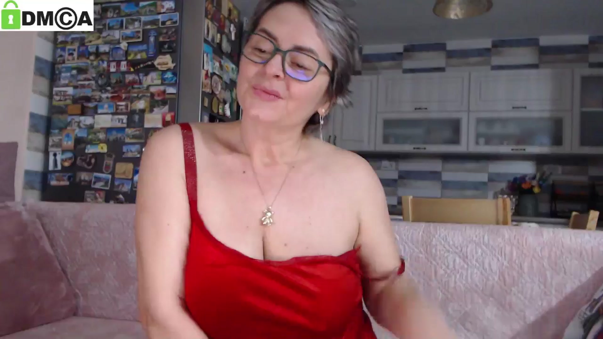 Gallery image thumbnail from silverjewel's myfreecams stream on, 12/26/2024, 13:38 image 14 of 20