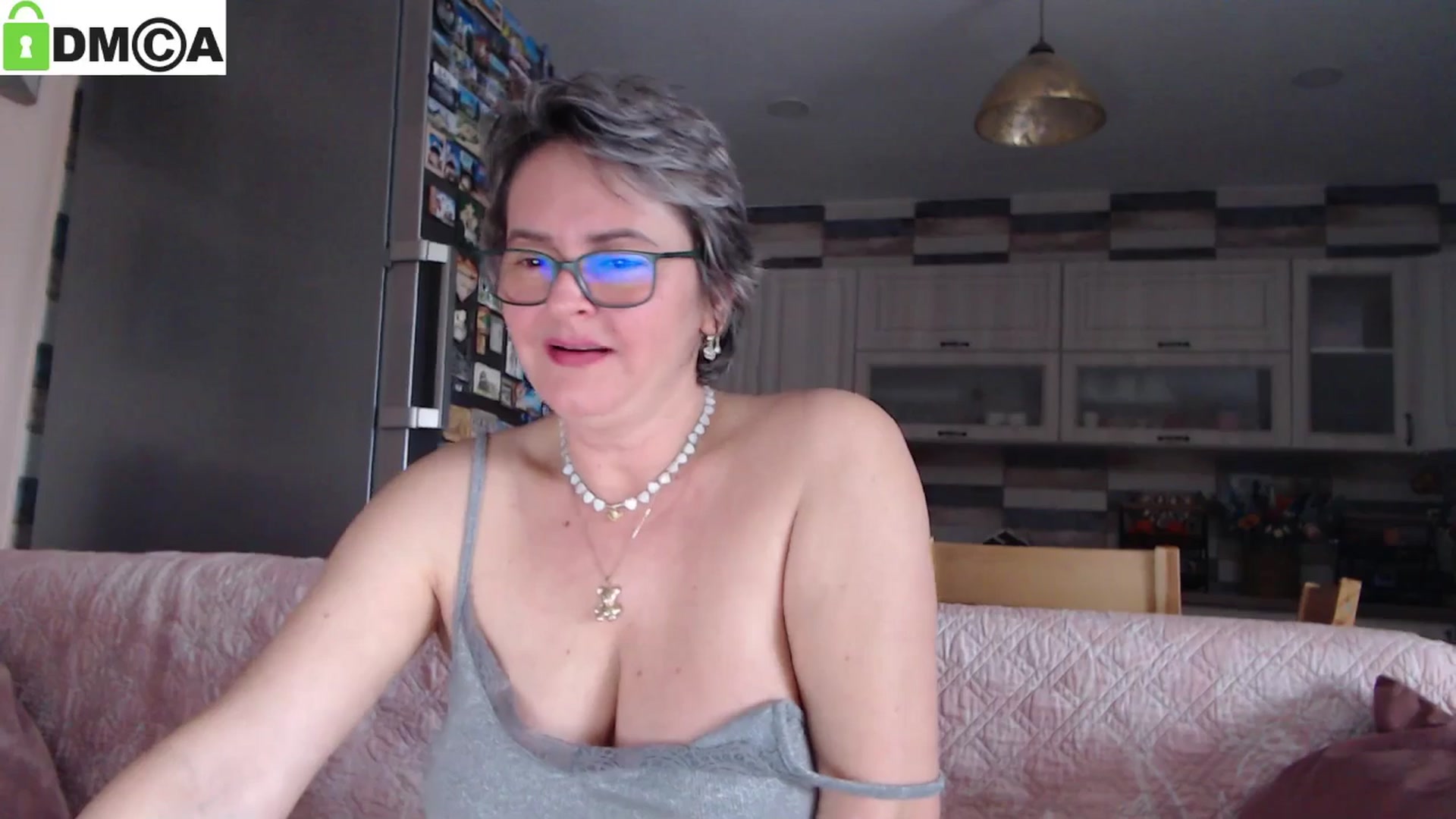 Gallery image thumbnail from silverjewel's myfreecams stream on, 01/14/2025, 10:42 image 7 of 20