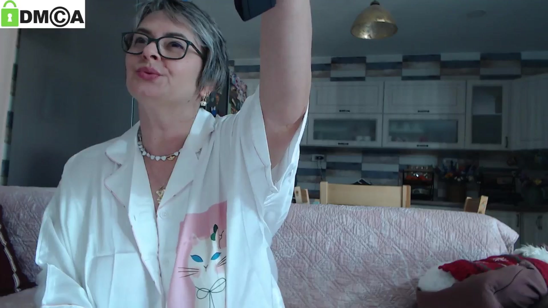 Gallery image thumbnail from silverjewel's myfreecams stream on, 01/16/2025, 10:42 image 11 of 20