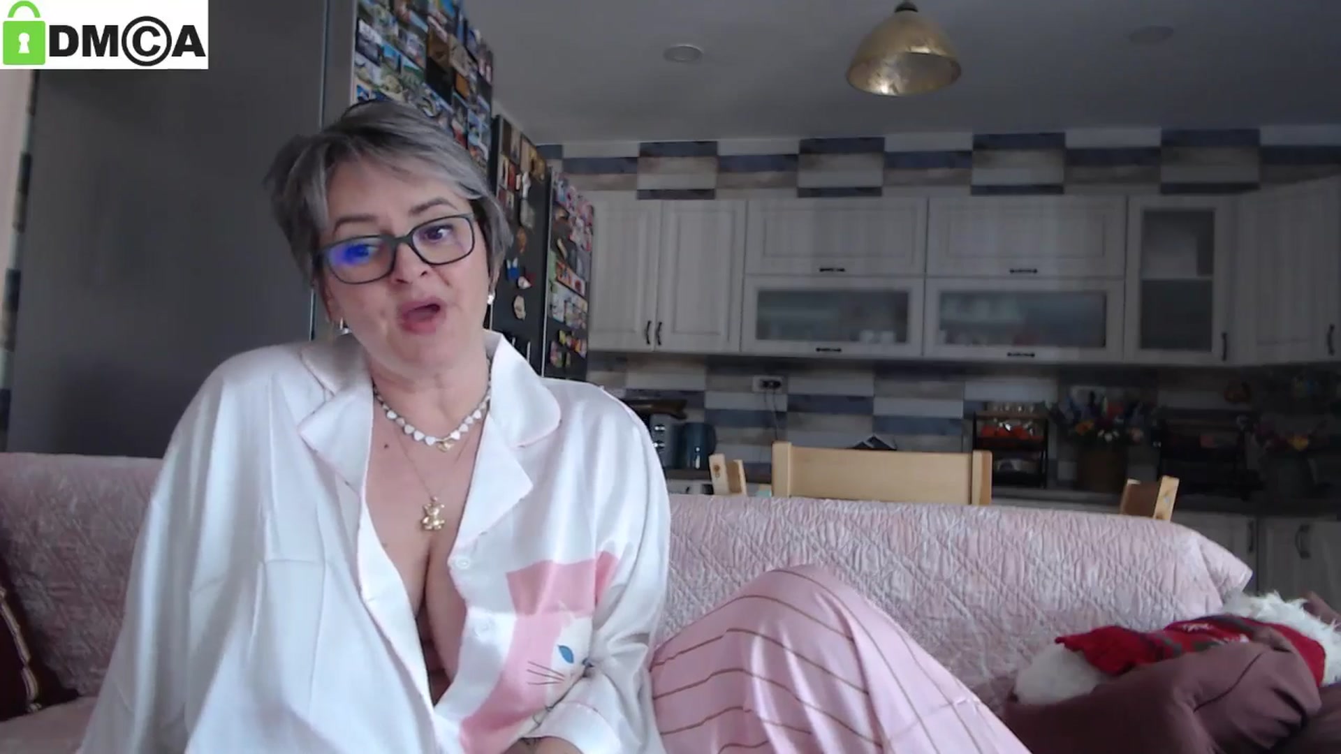 Gallery image thumbnail from silverjewel's myfreecams stream on, 01/16/2025, 10:42 image 9 of 20