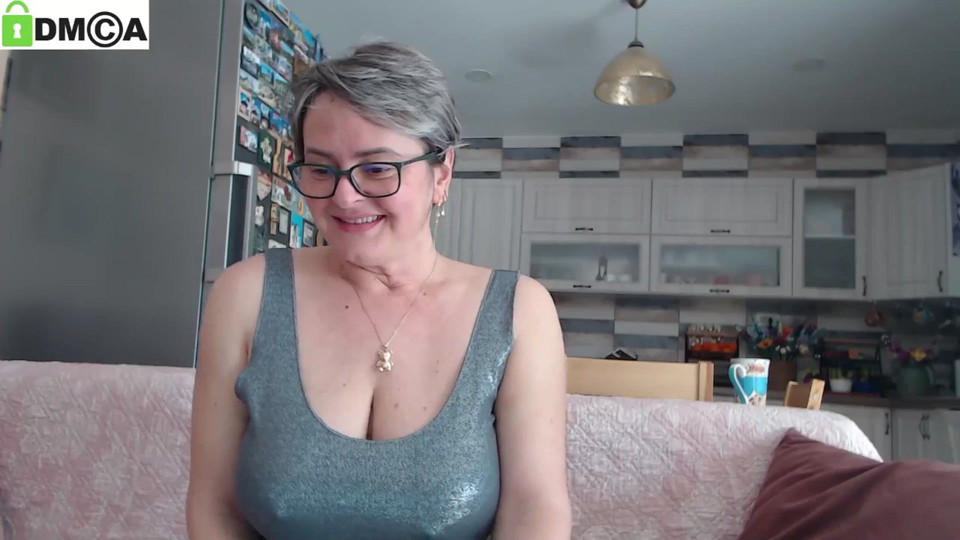 Gallery image thumbnail from silverjewel's myfreecams stream on, 01/23/2025, 11:53 image 17 of 20