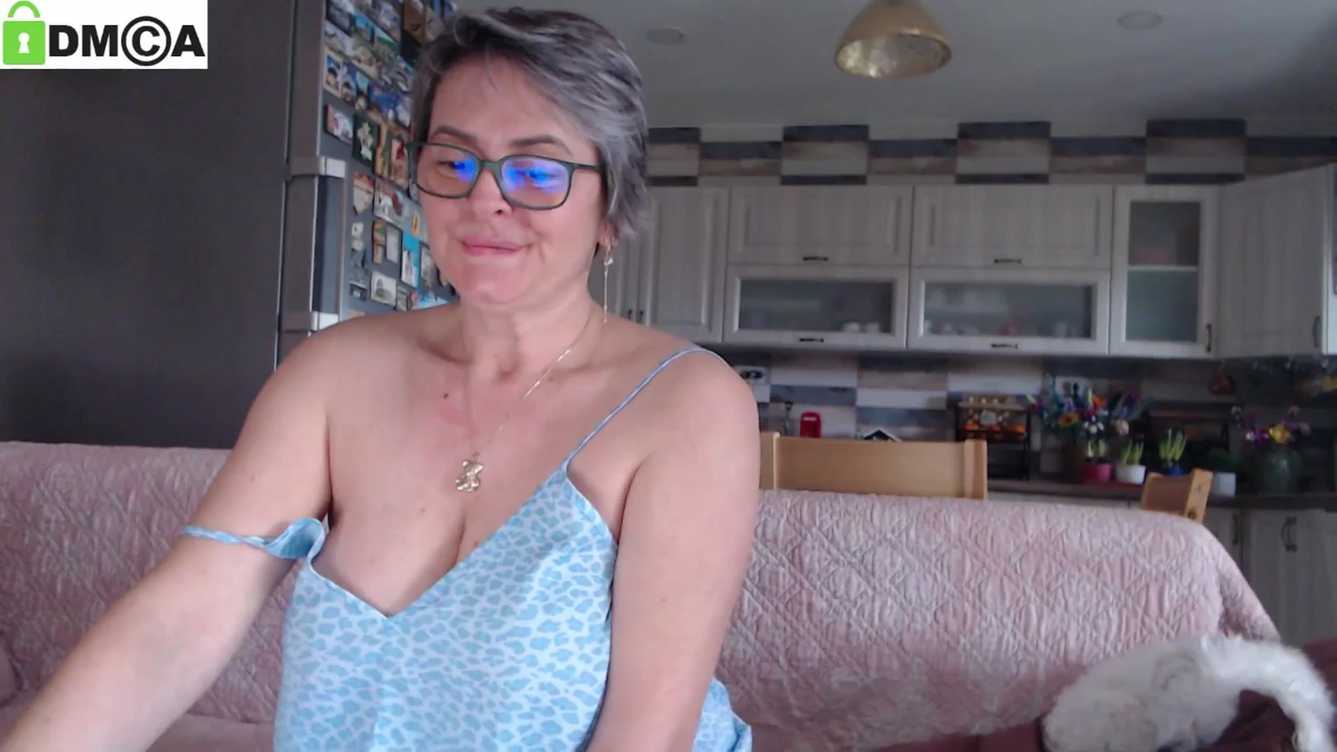 Gallery image thumbnail from silverjewel's myfreecams stream on, 01/27/2025, 10:17 image 4 of 20