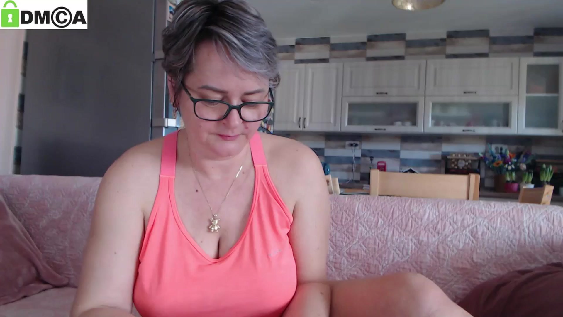 Gallery image thumbnail from silverjewel's myfreecams stream on, 01/28/2025, 11:52 image 5 of 20