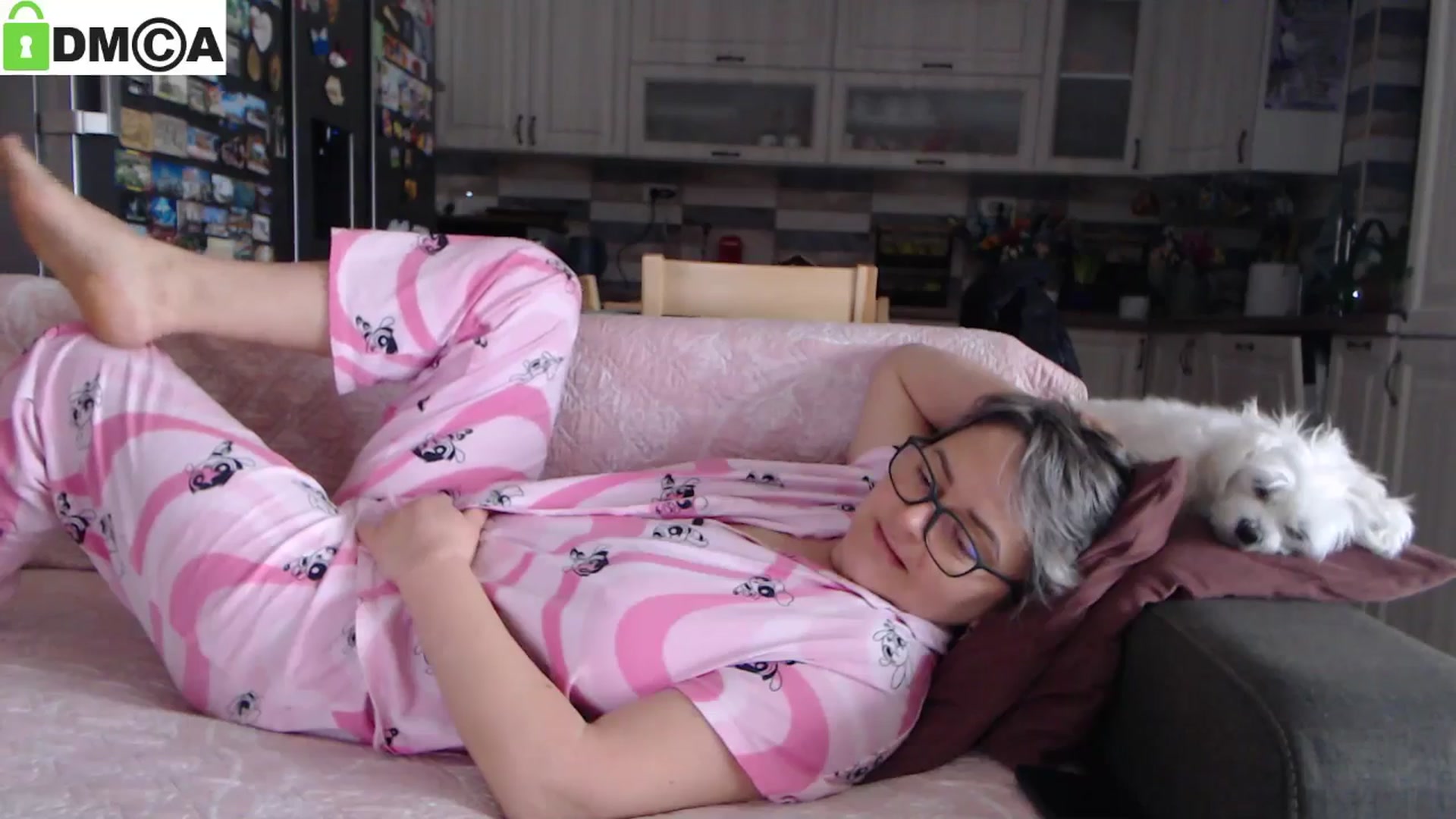 Gallery image thumbnail from silverjewel's myfreecams stream on, 01/30/2025, 09:51 image 12 of 20